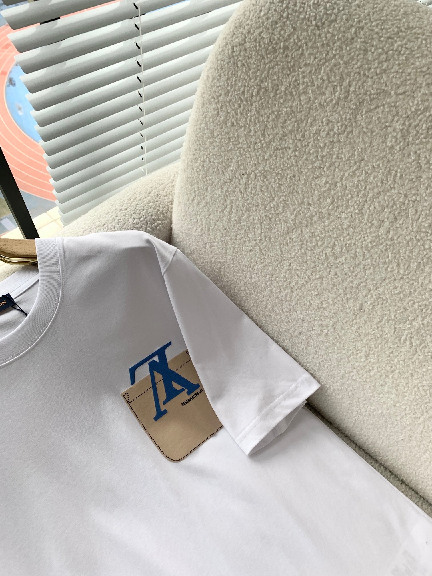 LuxluxHouse Best Quality Clothes T-shirt Louis Vuitton