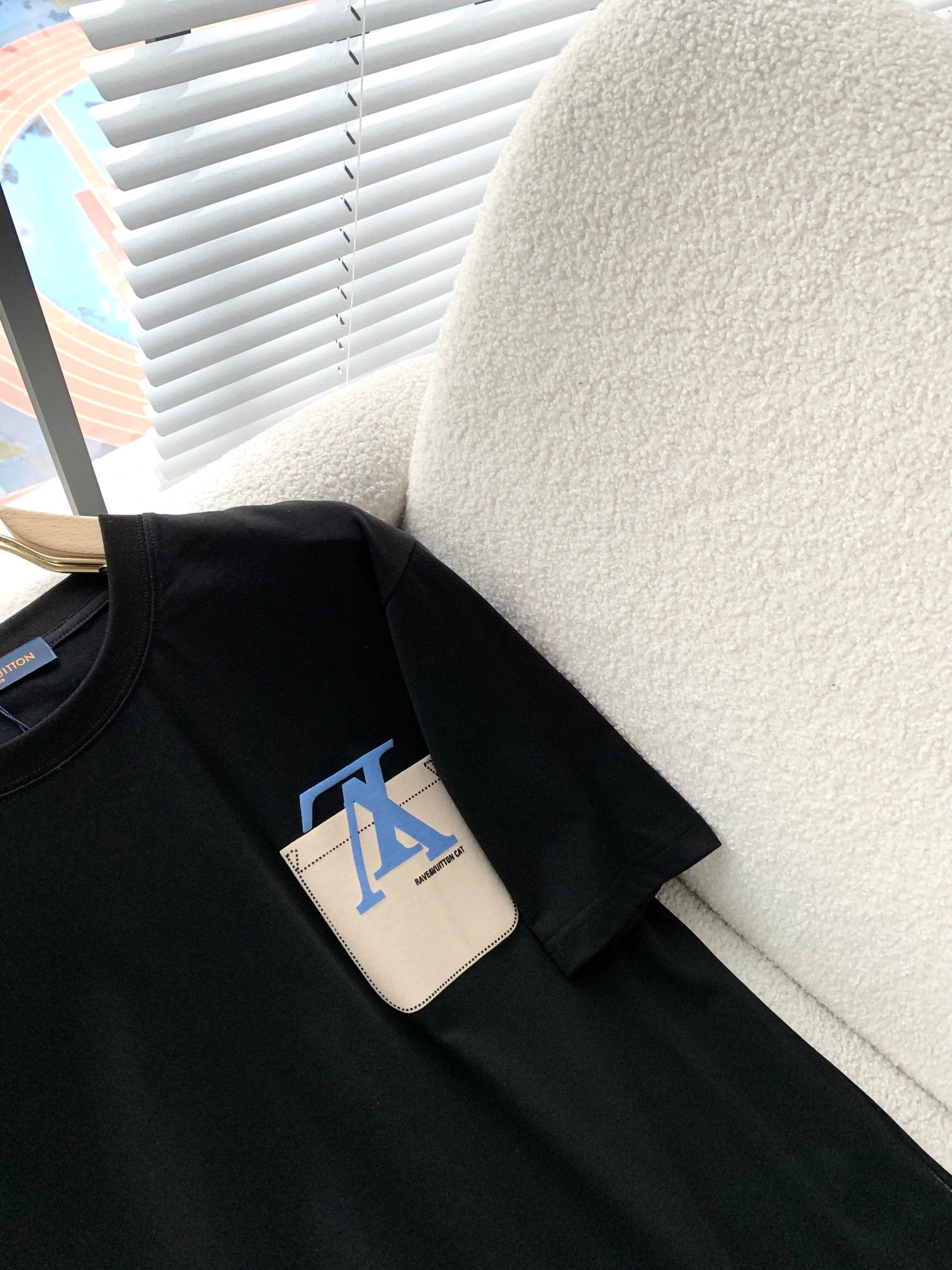 LuxluxHouse Best Quality Clothes T-shirt Louis Vuitton