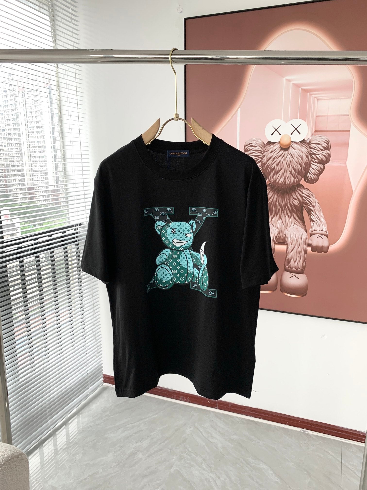 LuxluxHouse Best Quality Clothes T-shirt Louis Vuitton