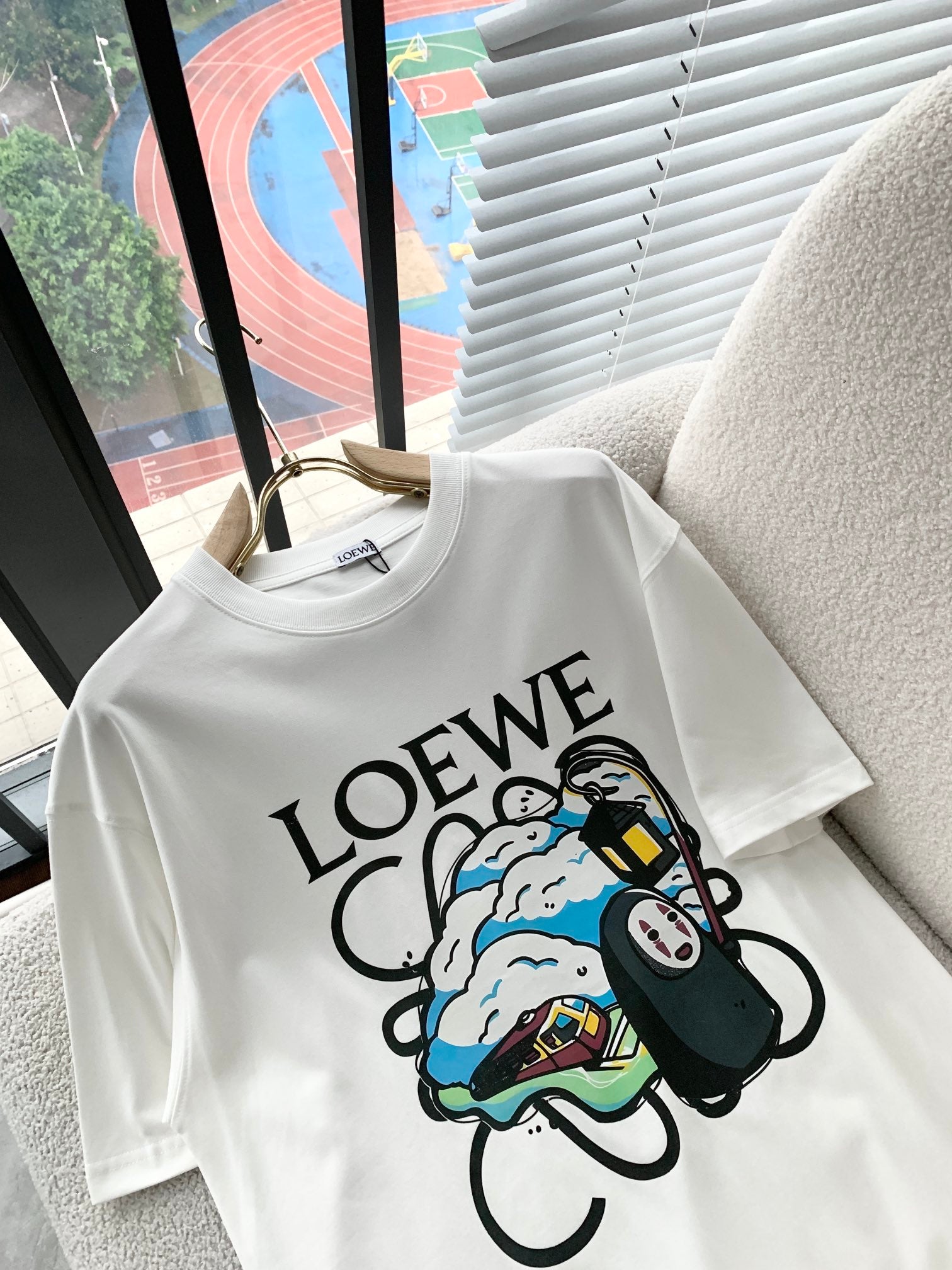 LuxluxHouse Best Quality Clothes T-shirt Loewe