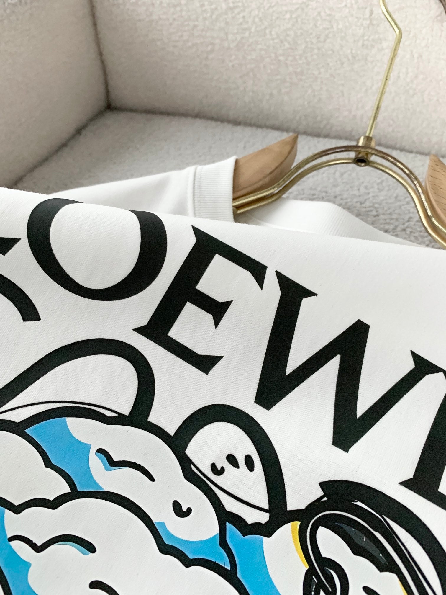 LuxluxHouse Best Quality Clothes T-shirt Loewe