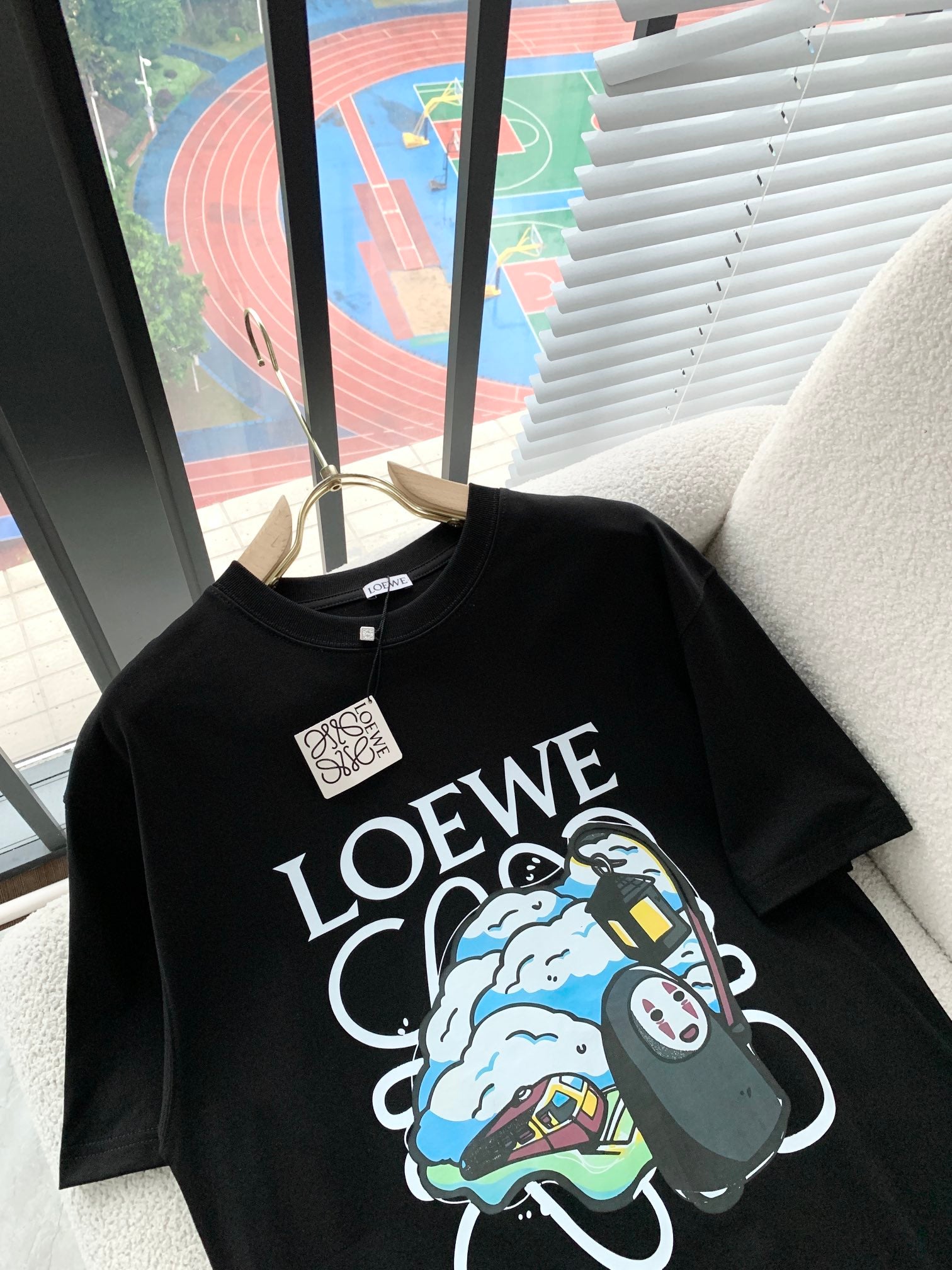 LuxluxHouse Best Quality Clothes T-shirt Loewe