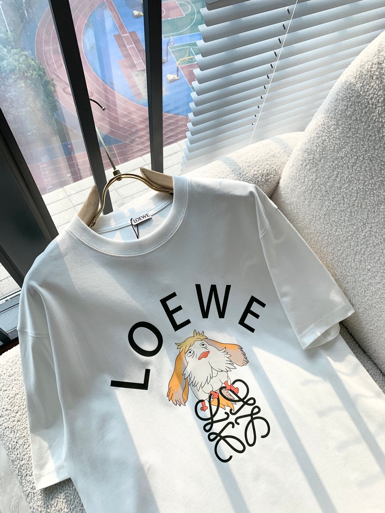 LuxluxHouse Best Quality Clothes T-shirt Loewe