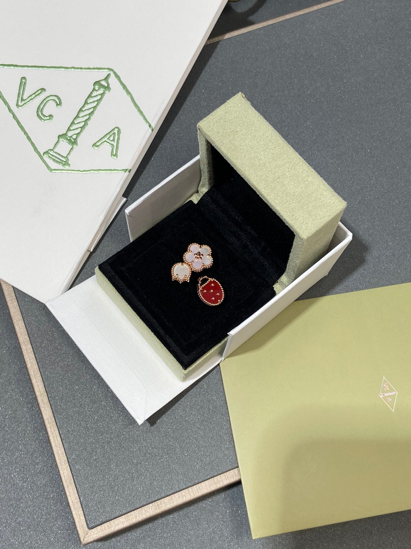 LuxluxHouse Best Quality Accessories Ring Van Cleef & Arpels