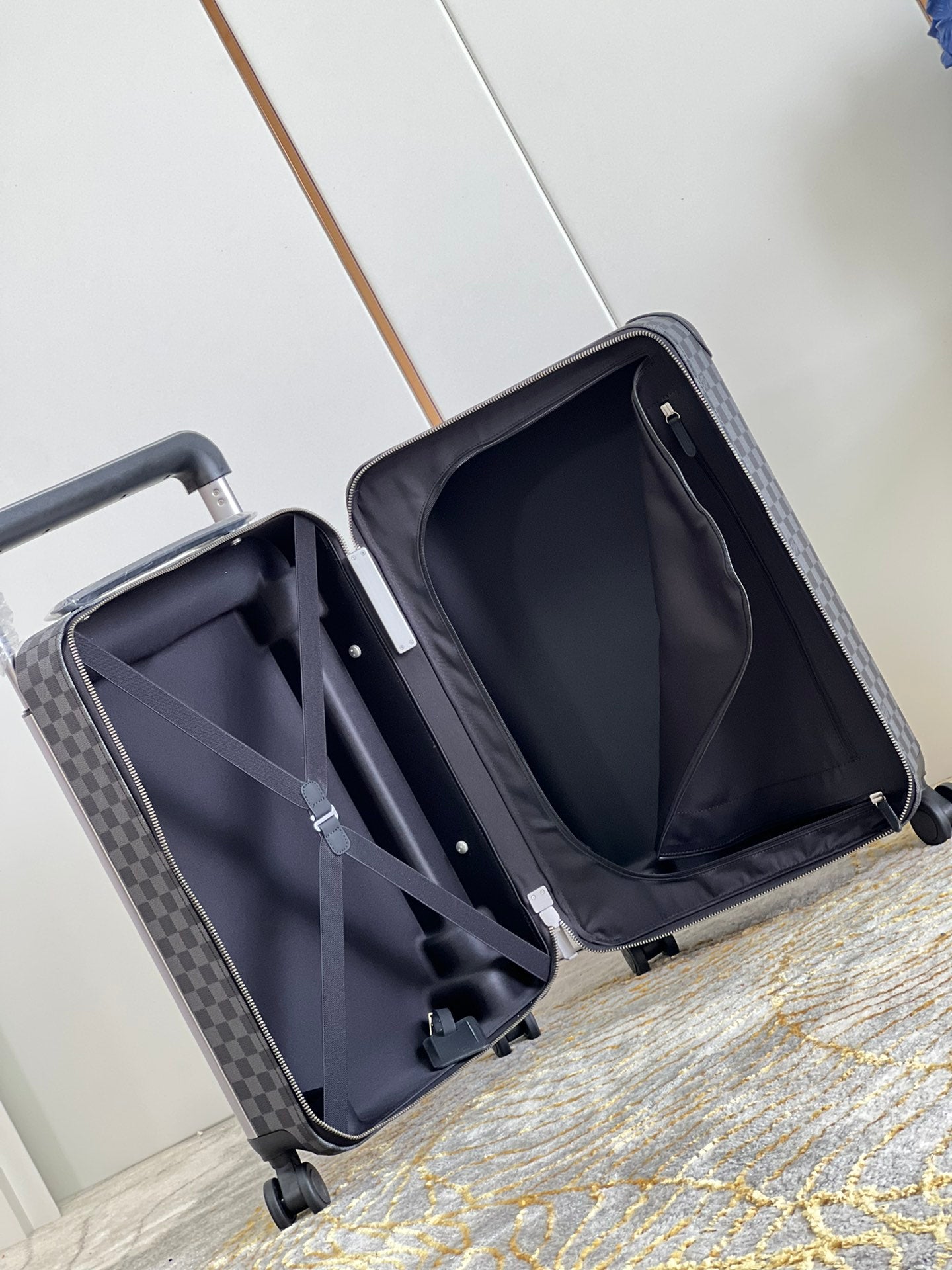 LuxluxHouse Best Quality Bags Luggage