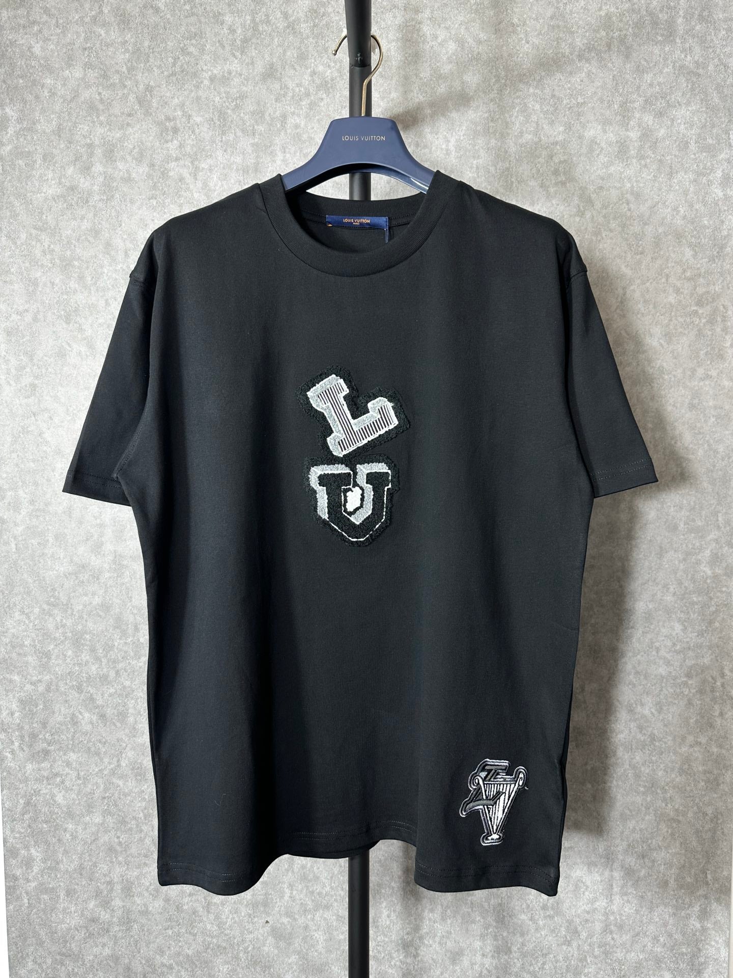 LuxluxHouse Louis Vuitton T-shirt NO.2