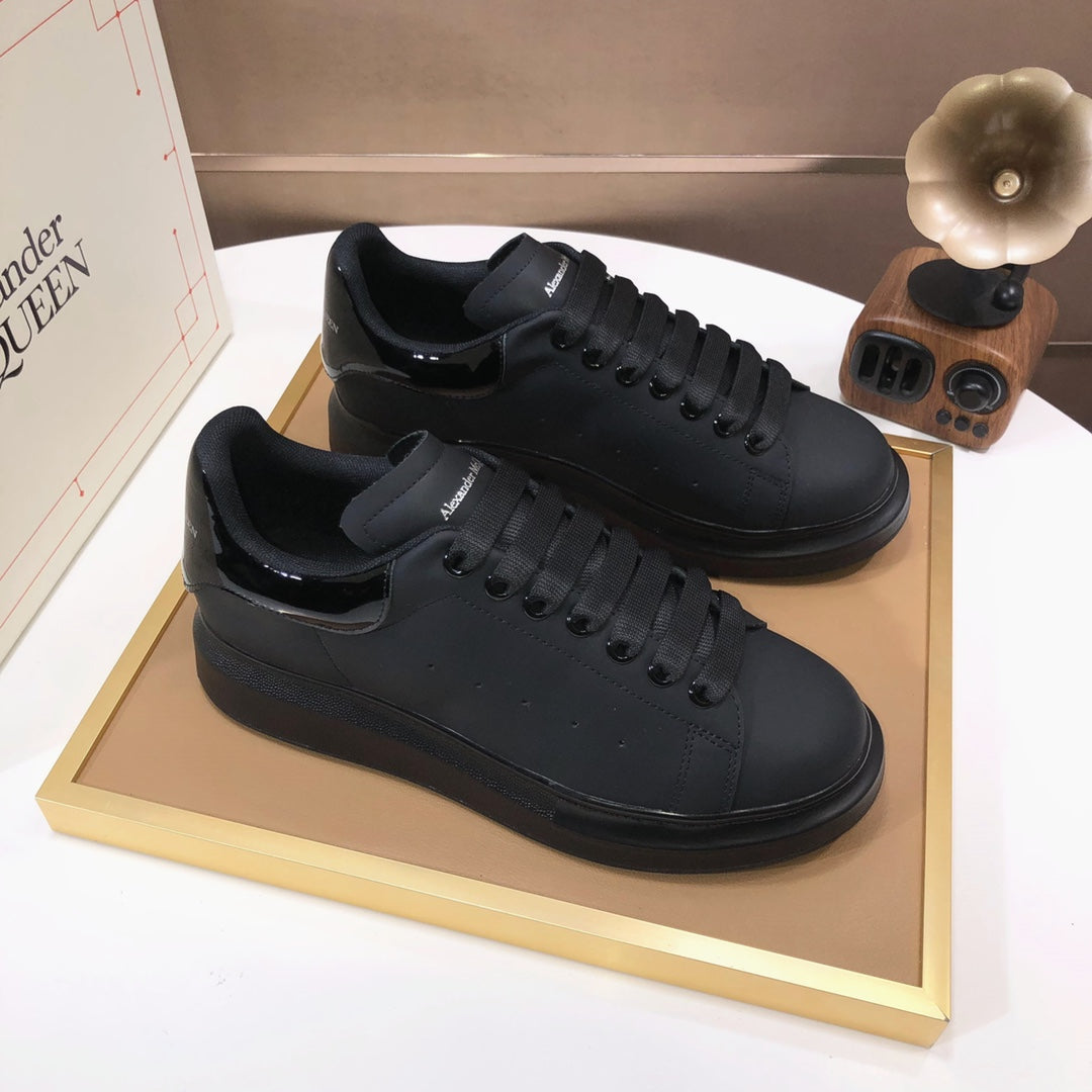LuxluxHouse Best Quality Shoes Alexander McQueen
