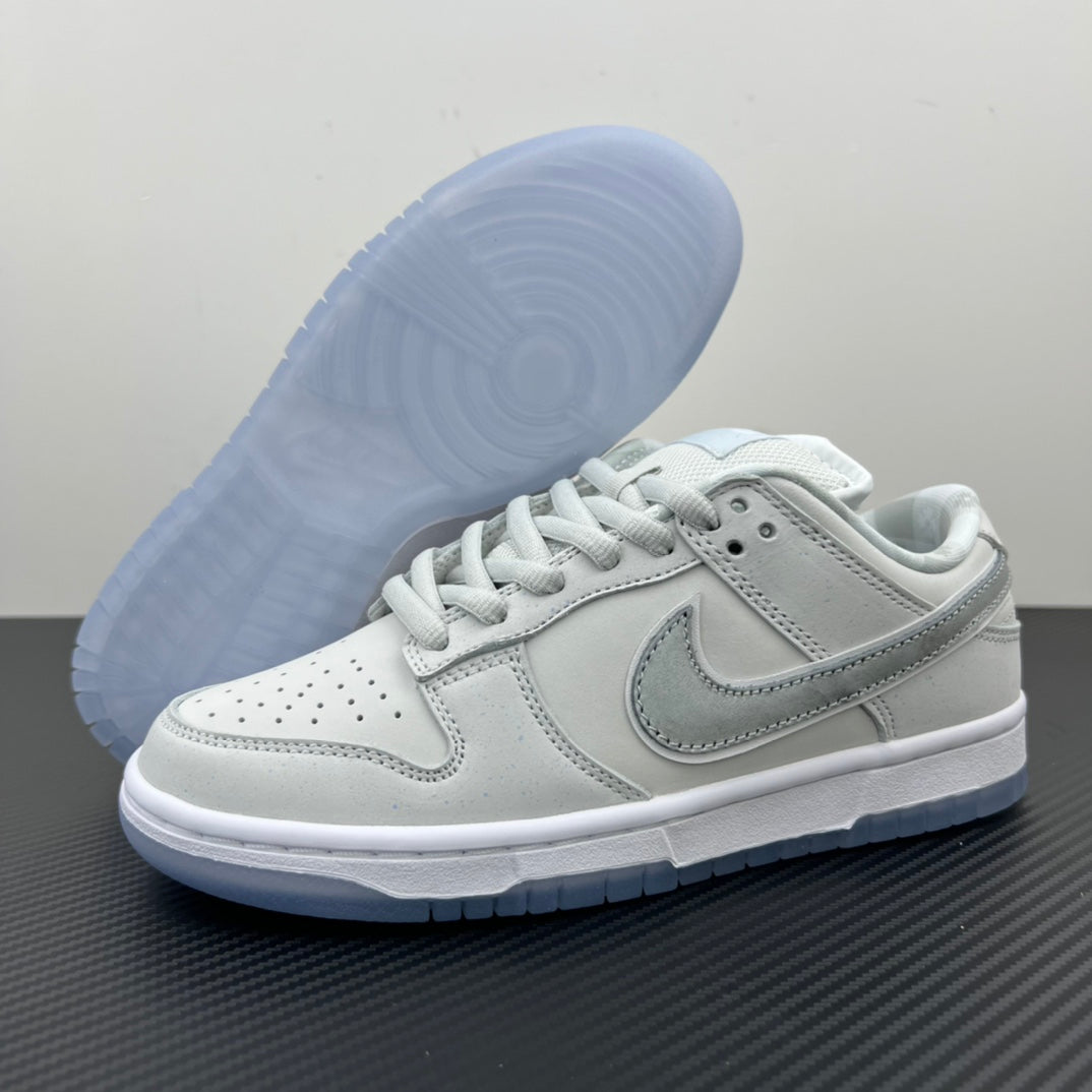 AY Batch-Concepts x NK SB Dunk Low "White Lobster"