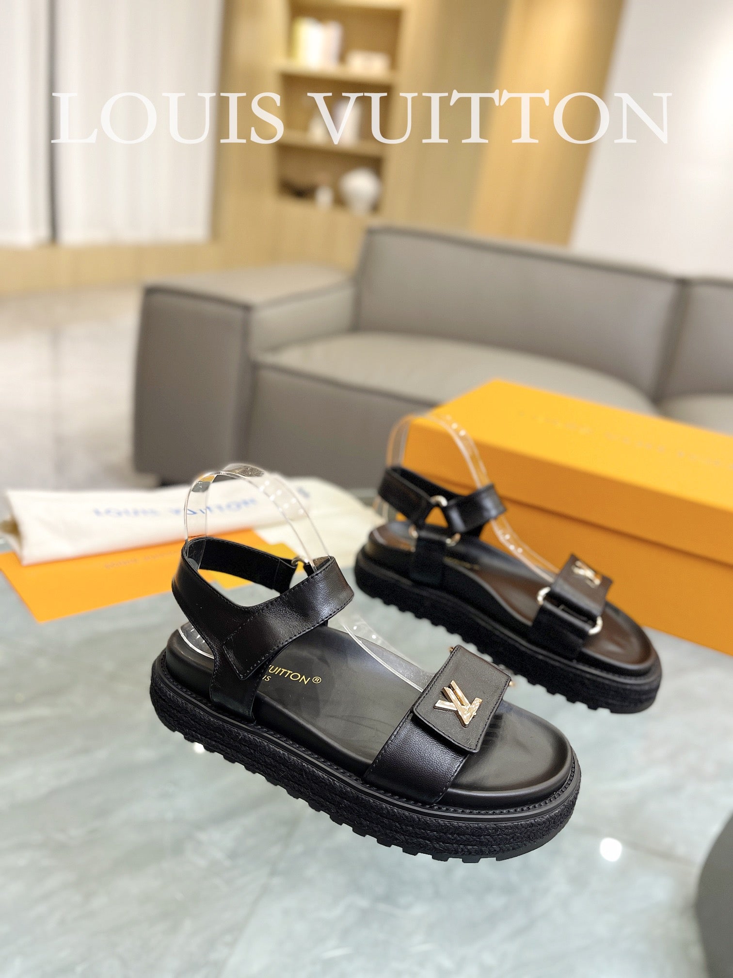 LuxluxHouse Best Quality Sandals Louis Vuitton