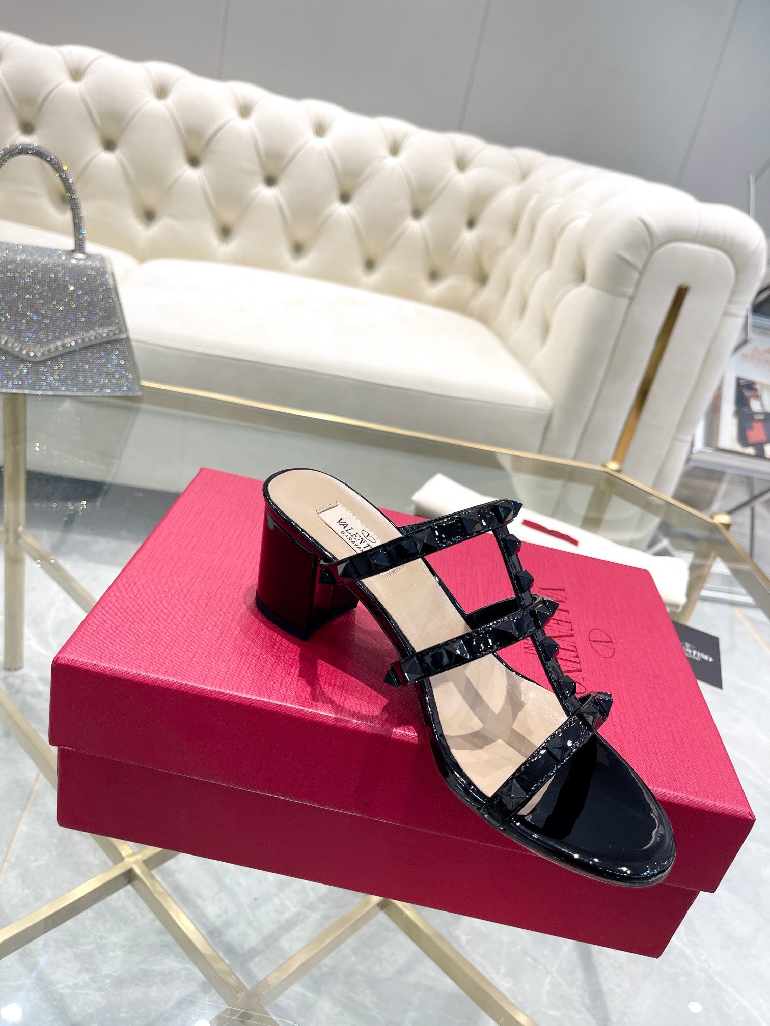 LuxluxHouse Best Quality Valentino Women Shoes