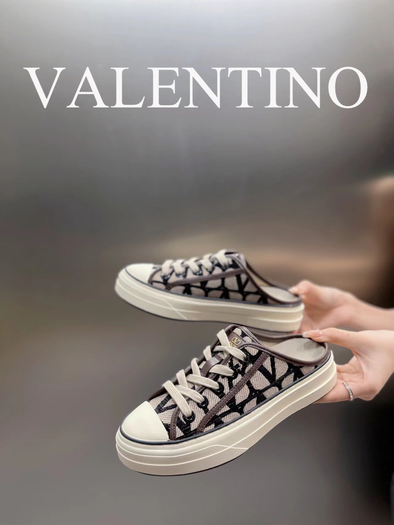 LuxluxHouse Best Quality Shoes Valentino