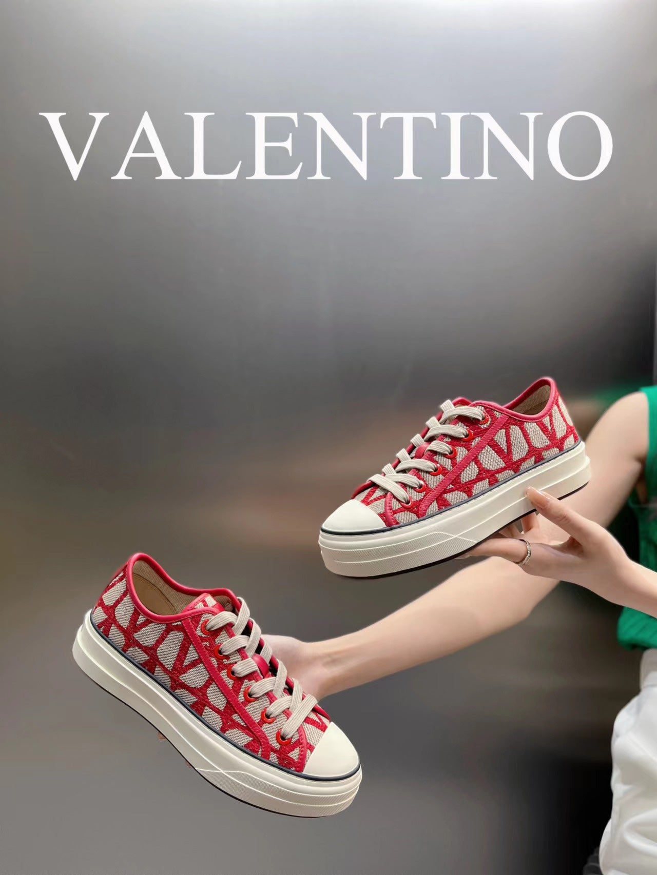 LuxluxHouse Best Quality Shoes Valentino