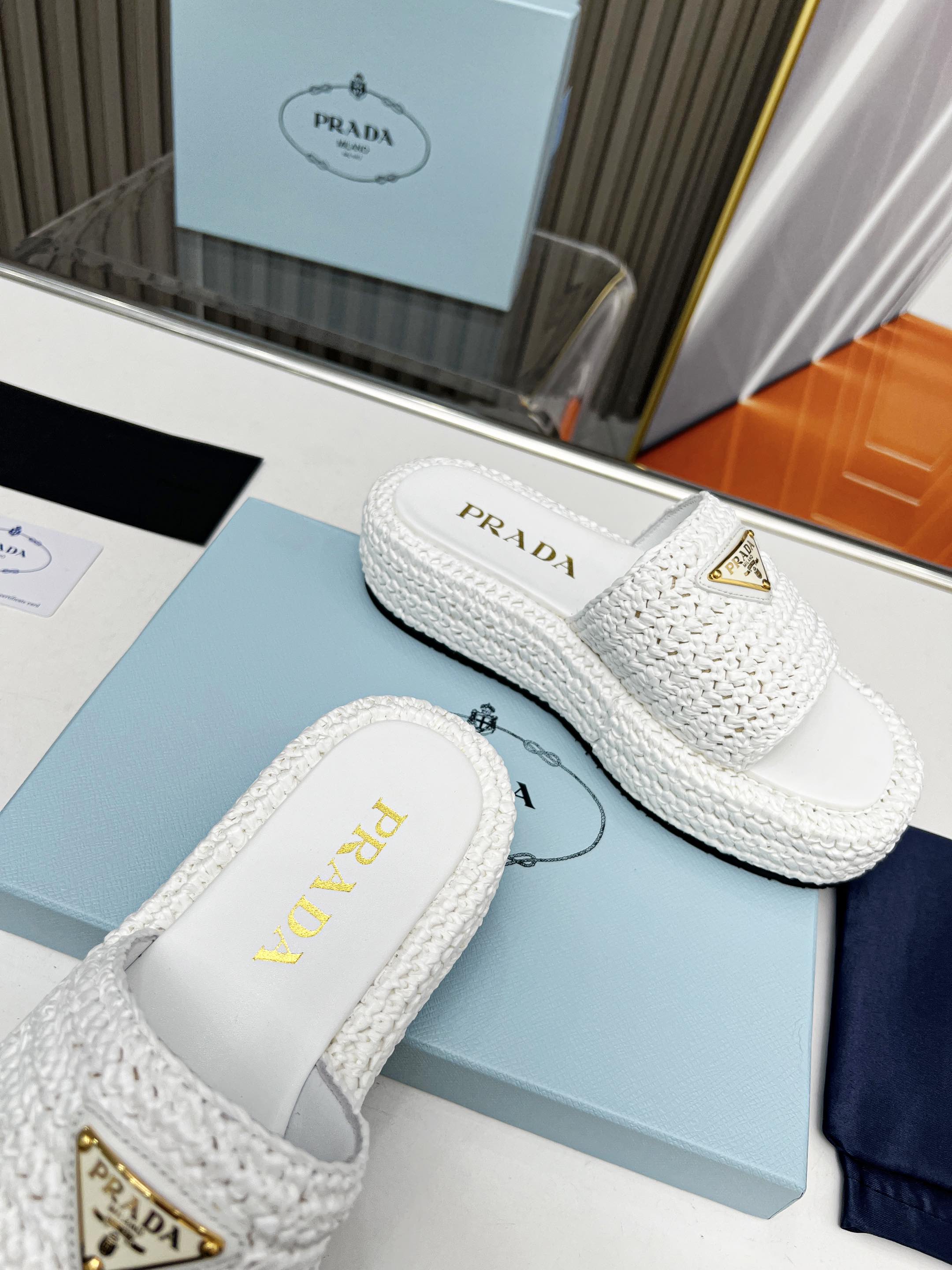 LuxluxHouse Best Quality Sandals Prada