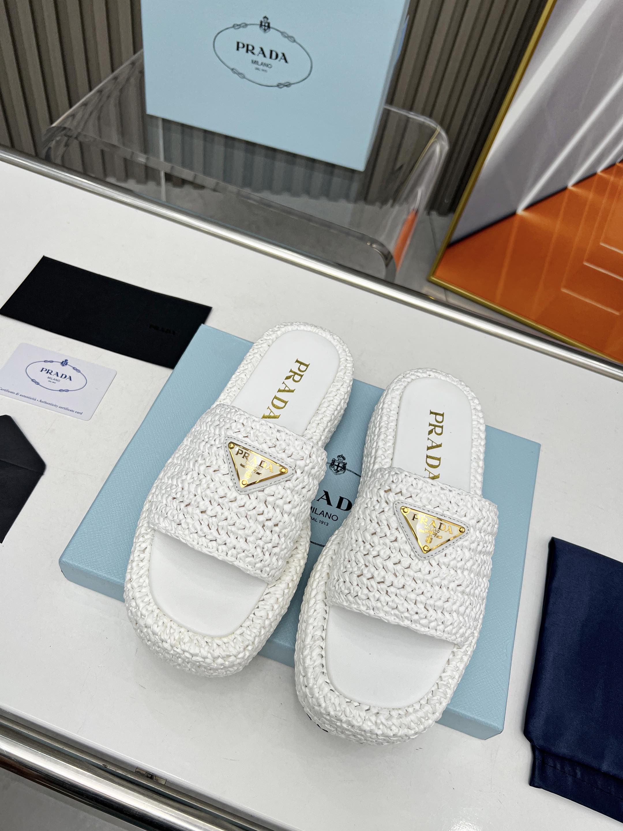 LuxluxHouse Best Quality Sandals Prada
