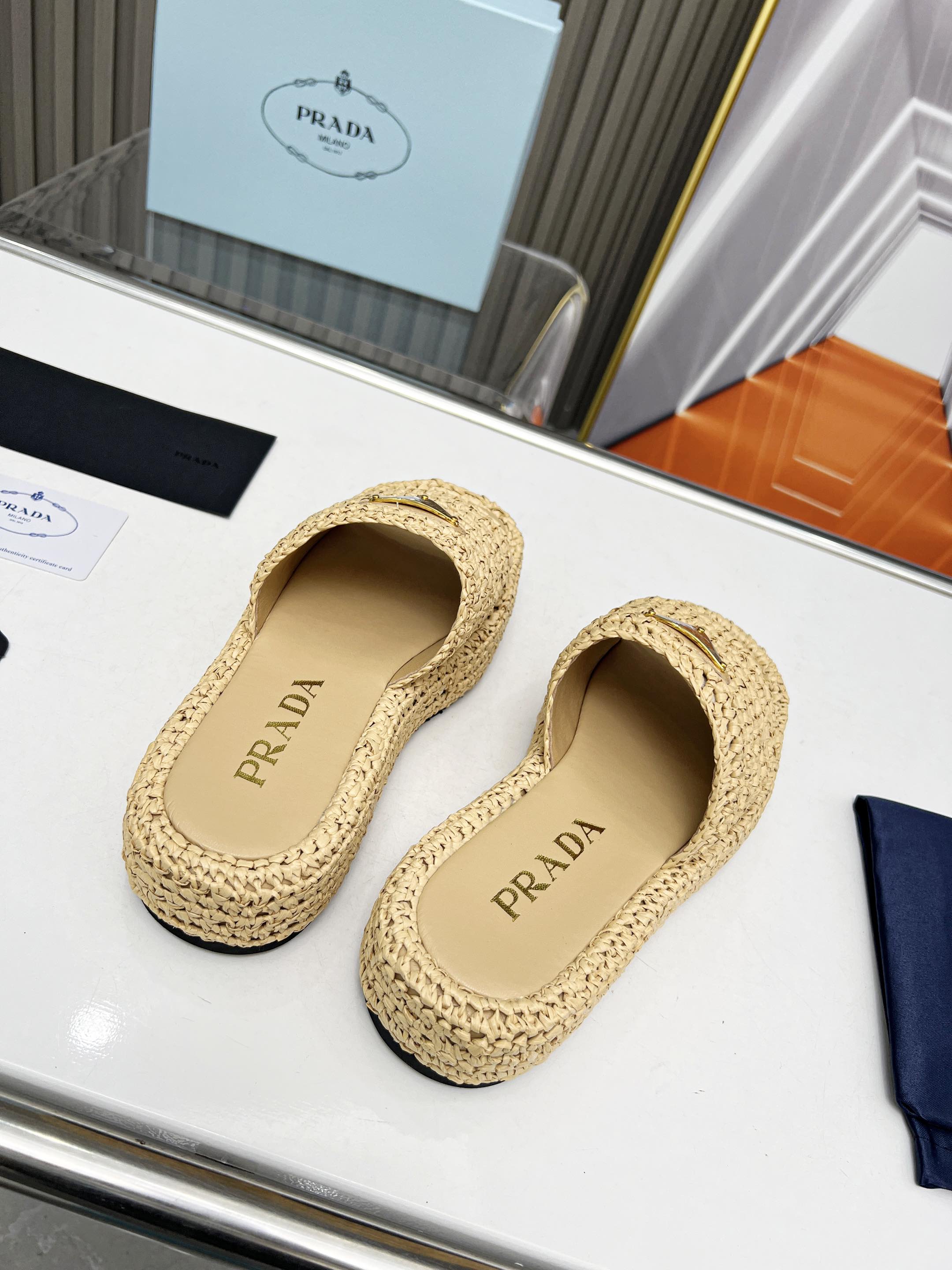 LuxluxHouse Best Quality Sandals Prada