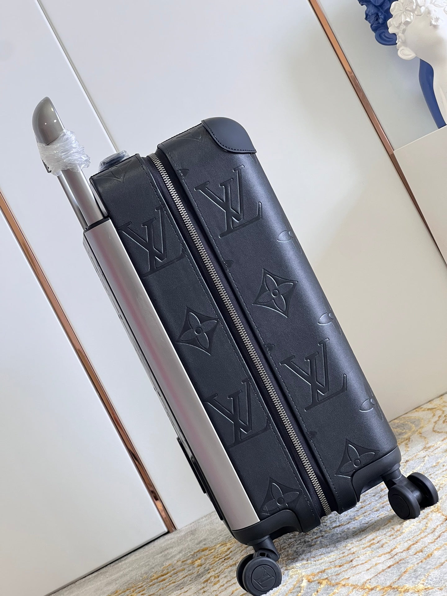 LuxluxHouse Best Quality Bags Luggage