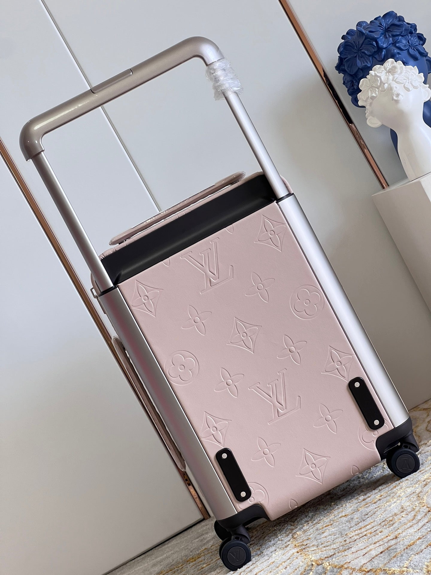 LuxluxHouse Best Quality Bags Luggage