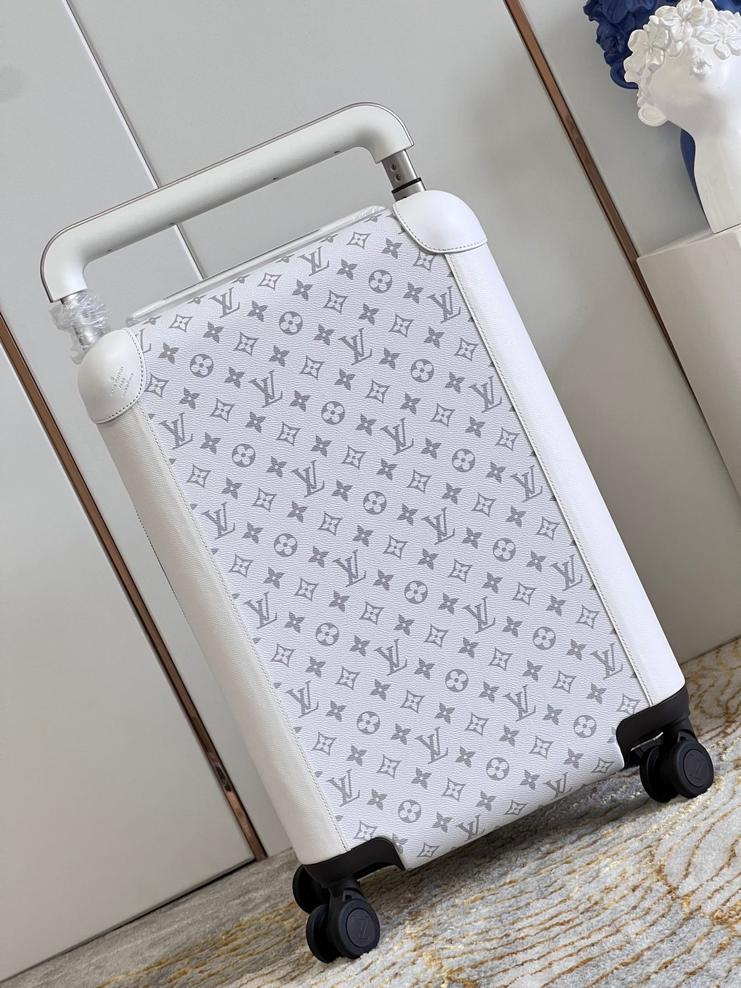 LuxluxHouse Best Quality Bags Luggage