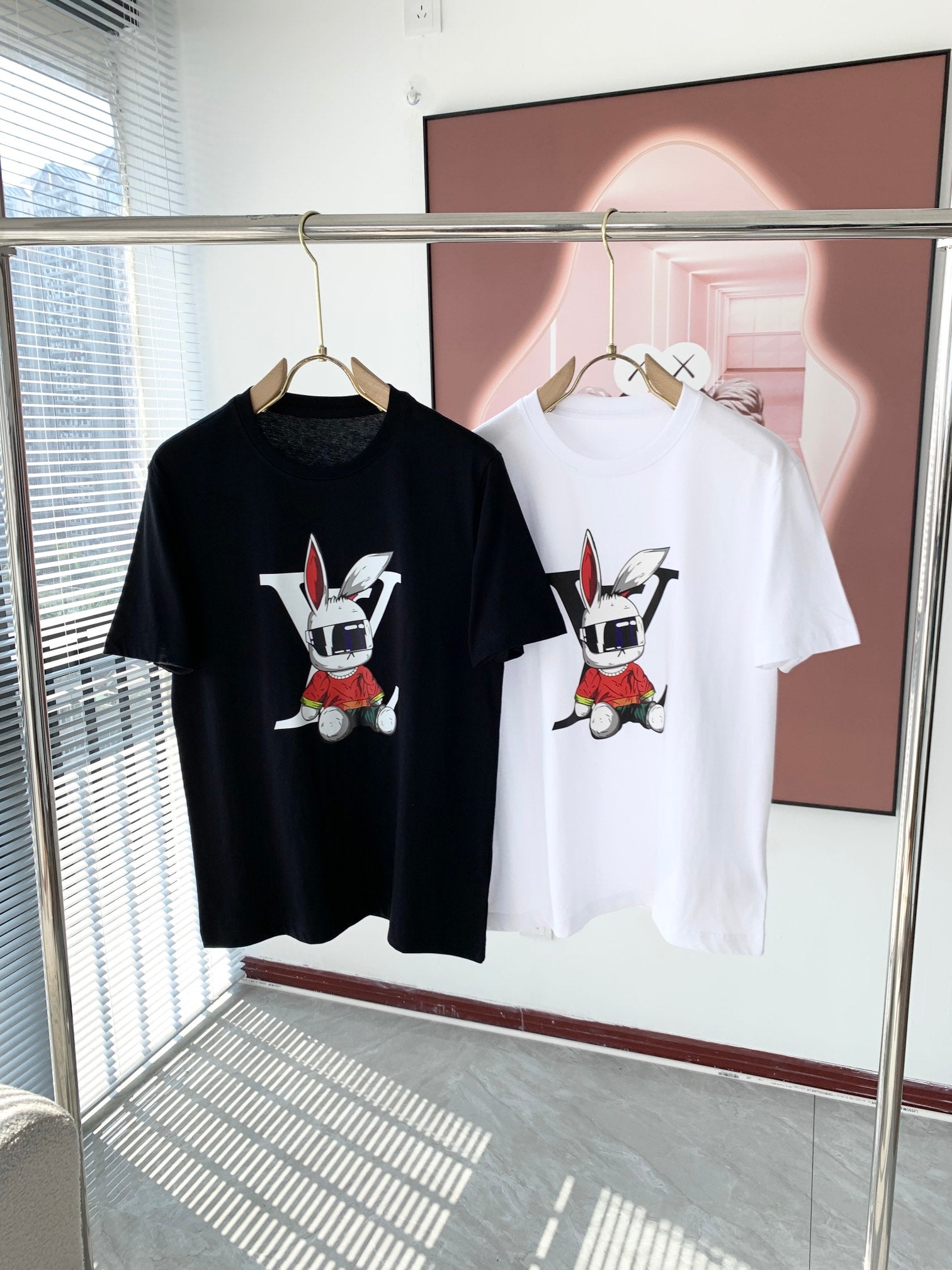 LuxluxHouse Best Quality Clothes T-shirt Louis Vuitton