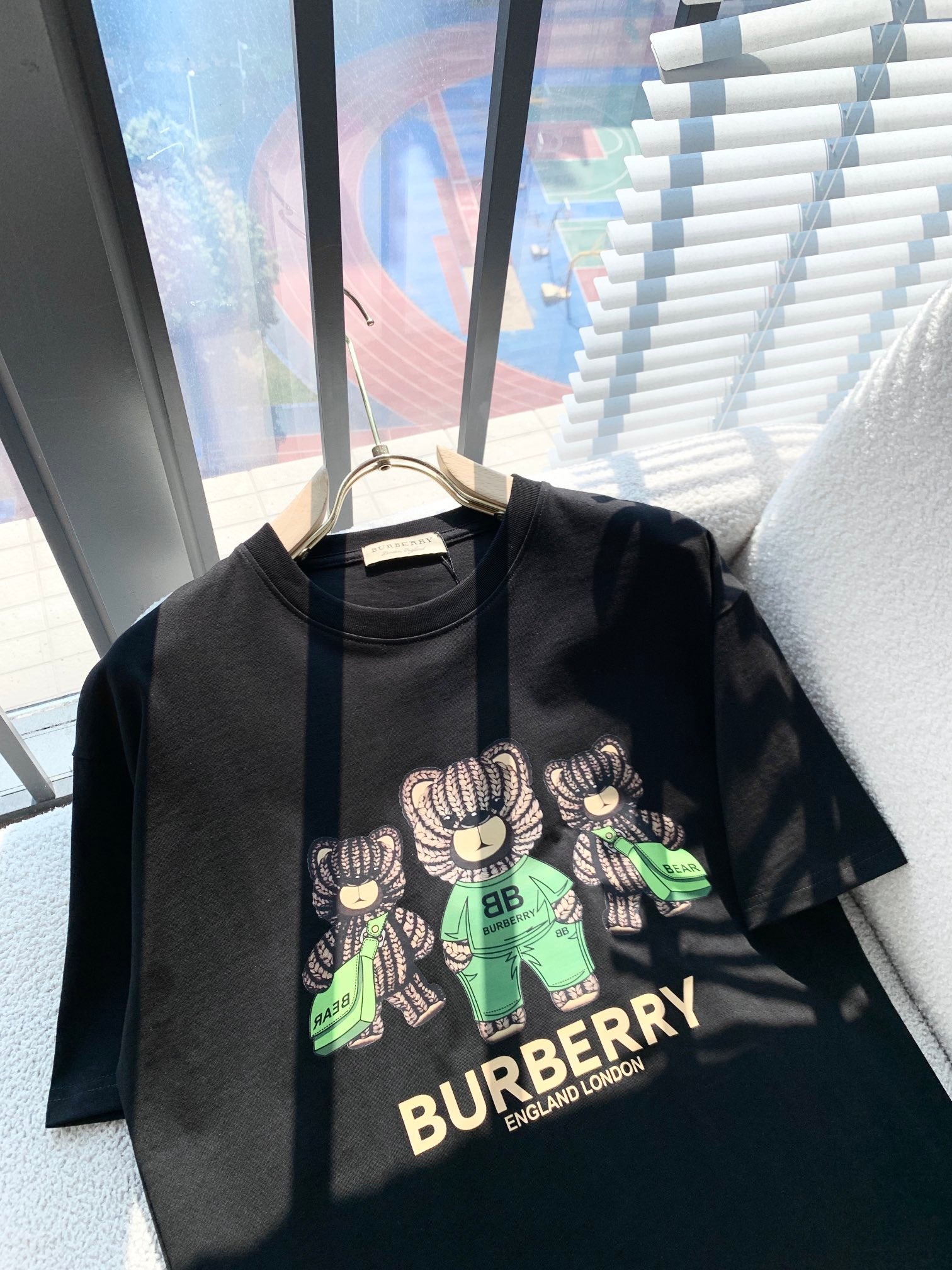 LuxluxHouse Best Quality Clothes Burberry T-shirt