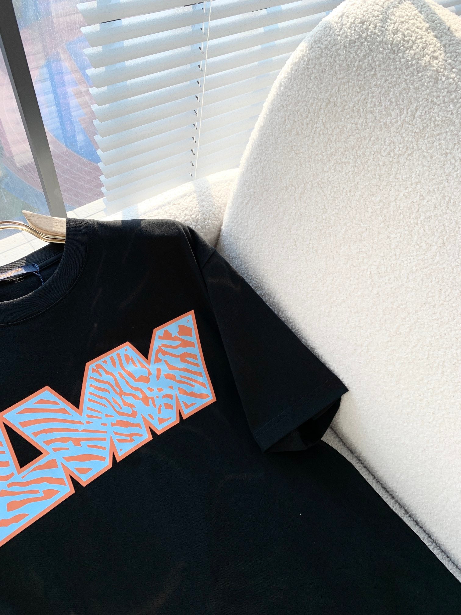 LuxluxHouse Best Quality Clothes T-shirt Louis Vuitton