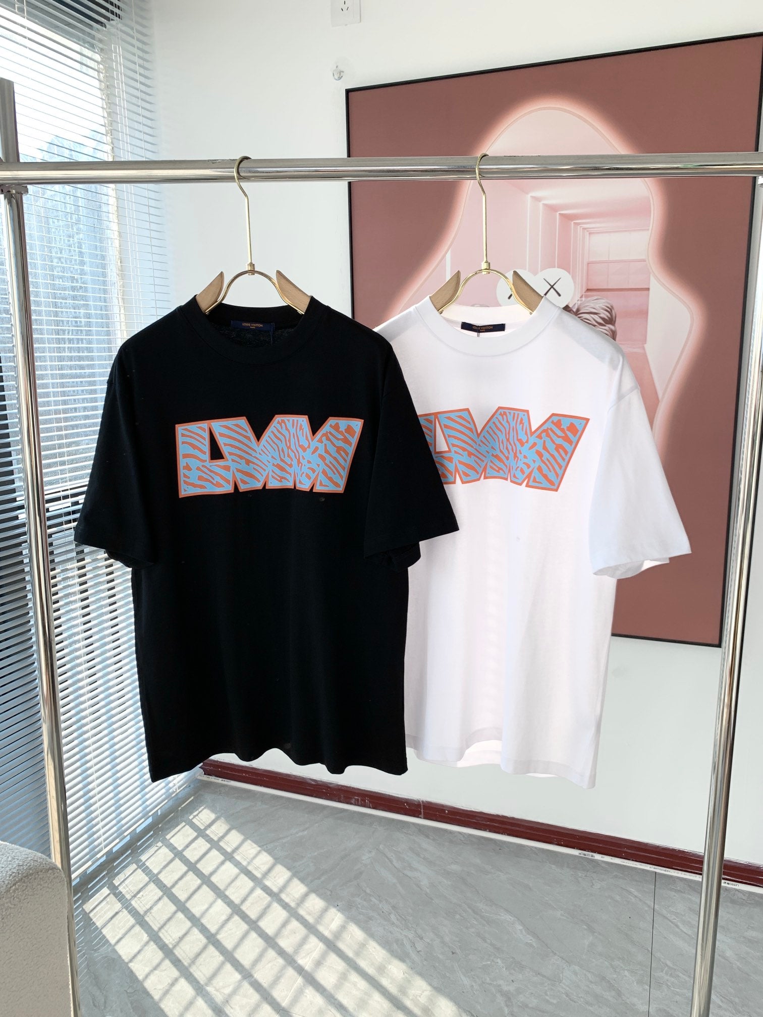 LuxluxHouse Best Quality Clothes T-shirt Louis Vuitton