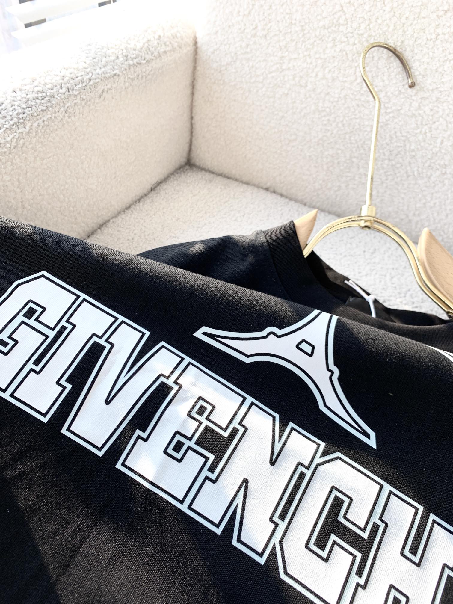 LuxluxHouse Best Quality Clothes Givenchy T-shirt