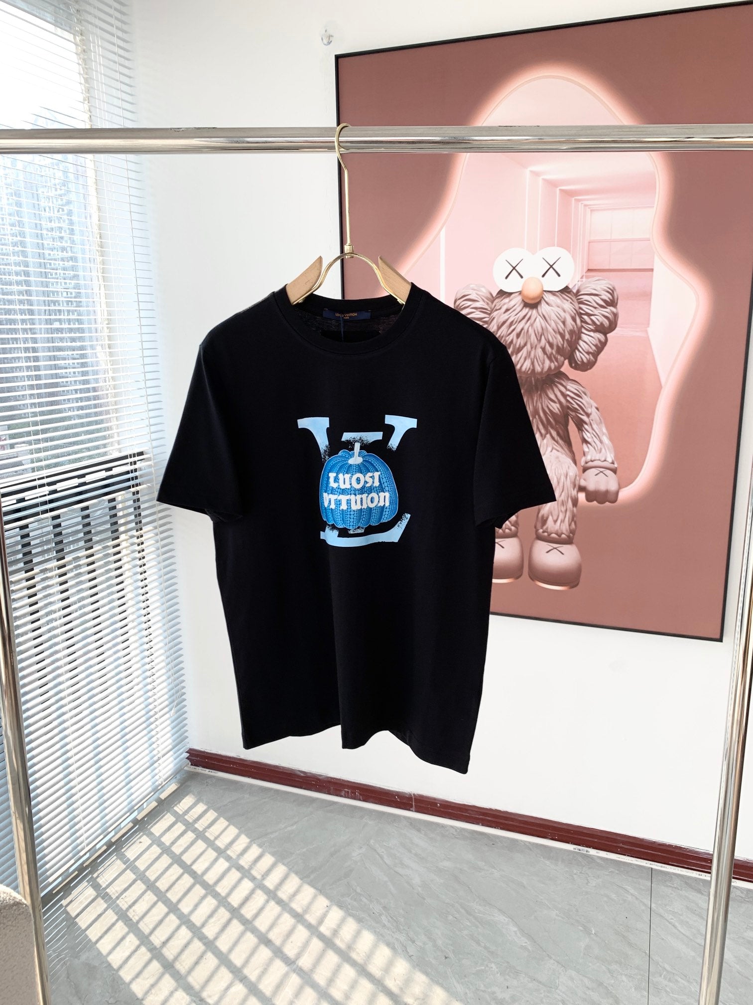 LuxluxHouse Best Quality Clothes T-shirt Louis Vuitton