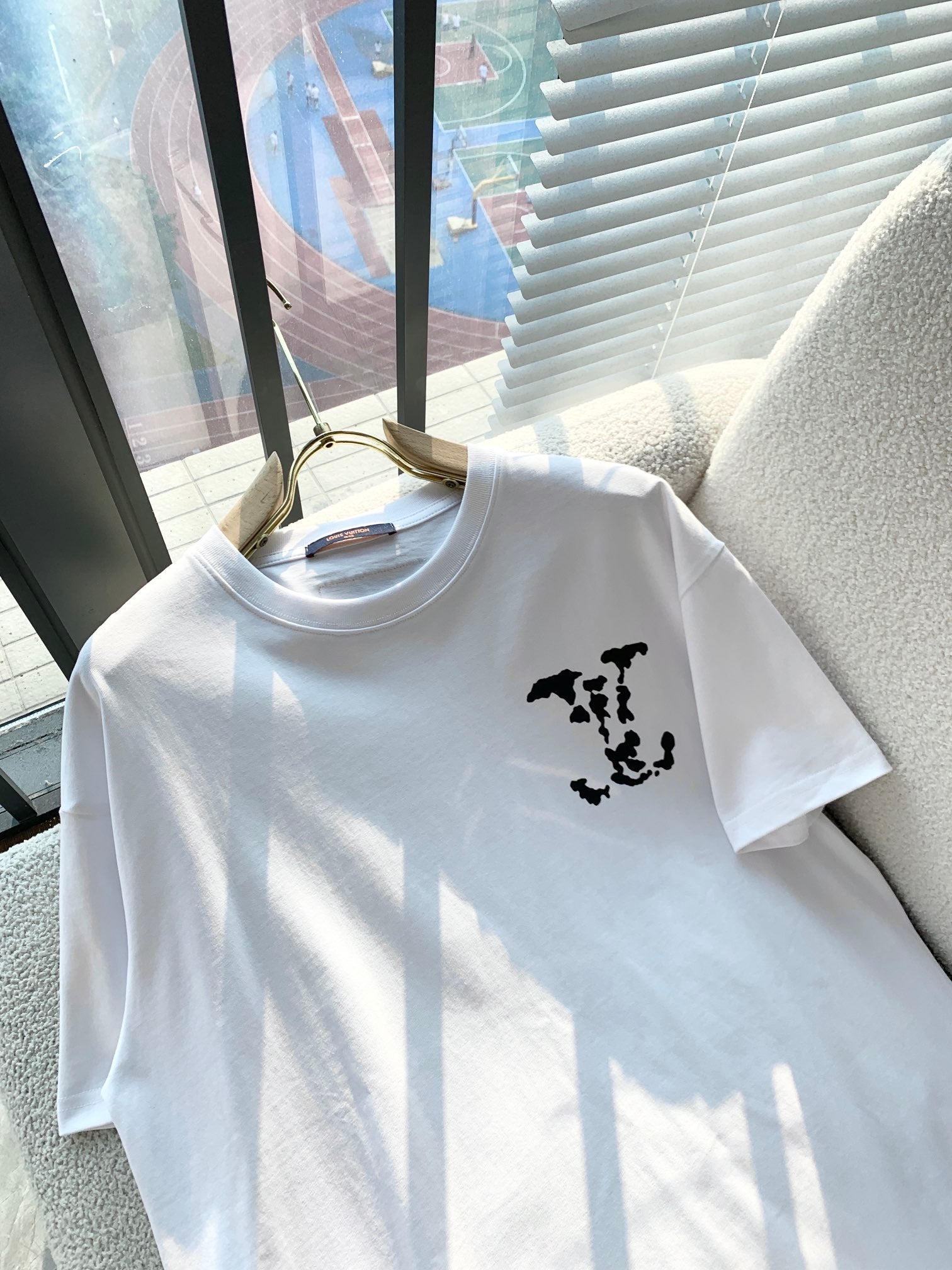 LuxluxHouse Best Quality Clothes T-shirt Louis Vuitton