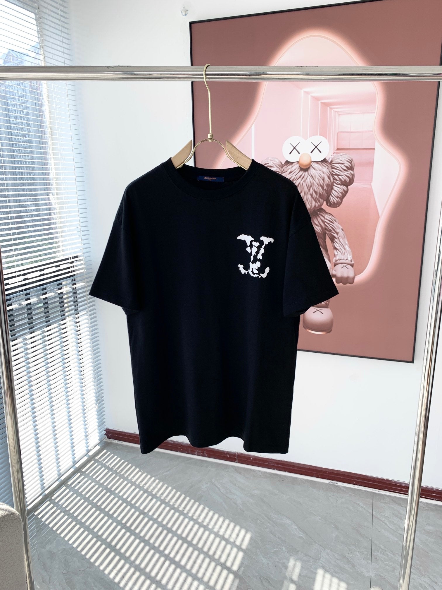 LuxluxHouse Best Quality Clothes T-shirt Louis Vuitton