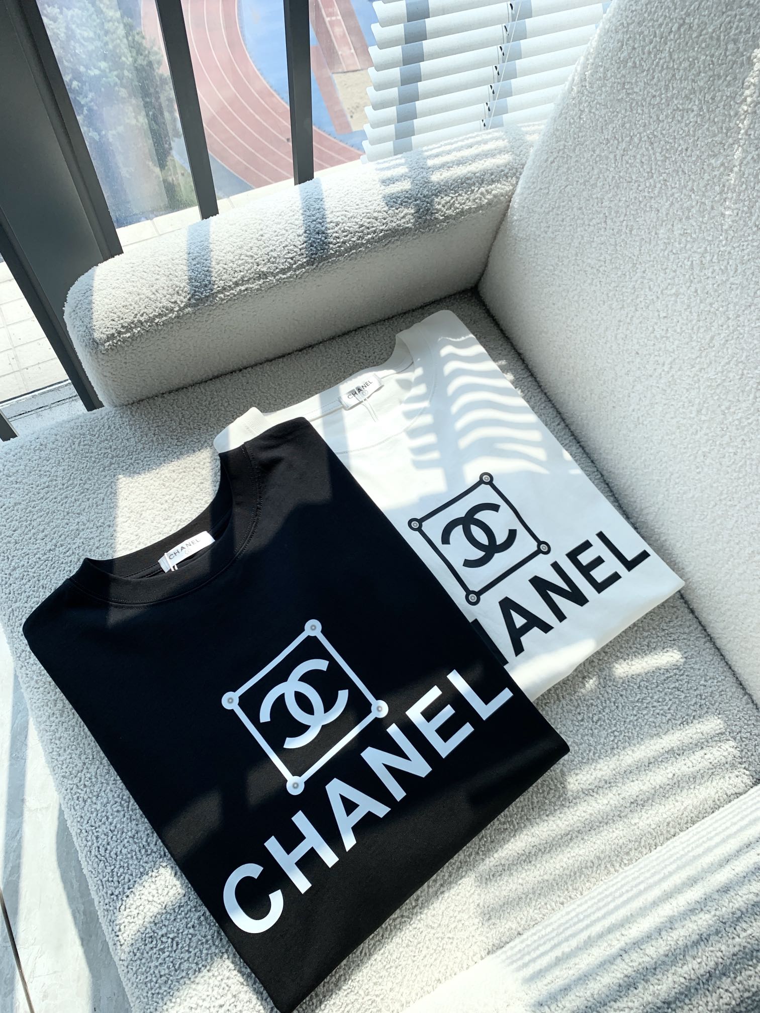 LuxluxHouse Best Quality Clothes T-shirt Chanel & Maison Margiela
