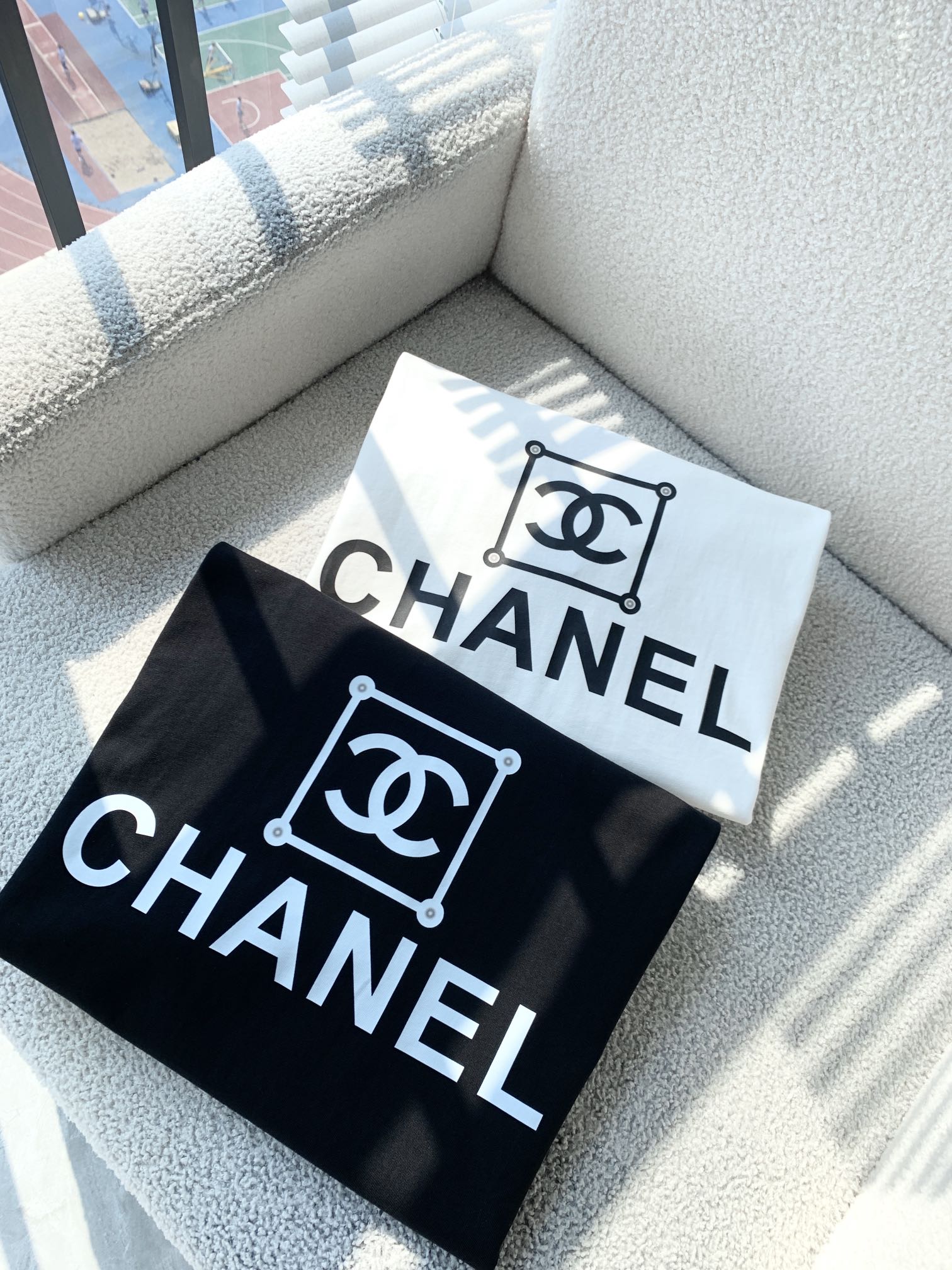 LuxluxHouse Best Quality Clothes T-shirt Chanel & Maison Margiela