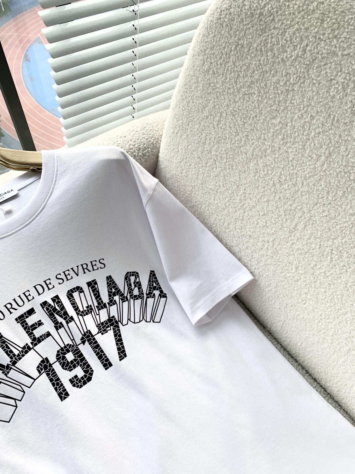 LuxluxHouse Best Quality Clothes Balenciaga T-shirt