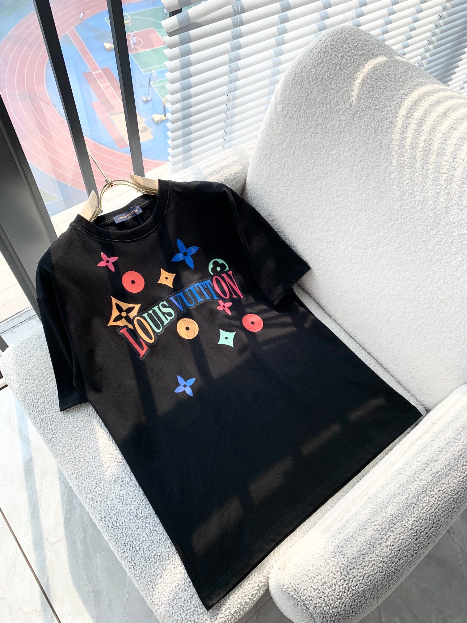 LuxluxHouse Best Quality Clothes T-shirt Louis Vuitton