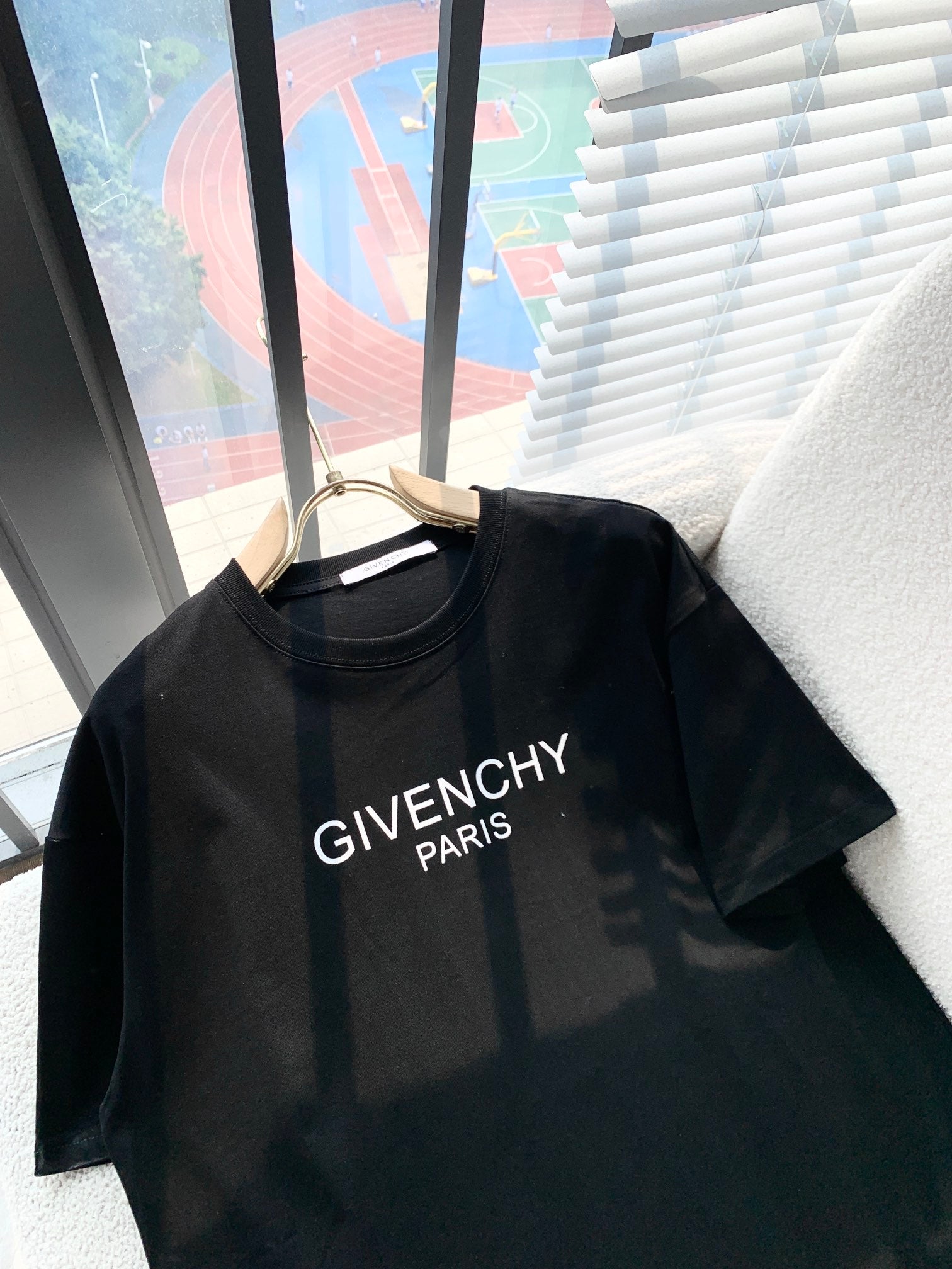 LuxluxHouse Best Quality Clothes Givenchy T-shirt