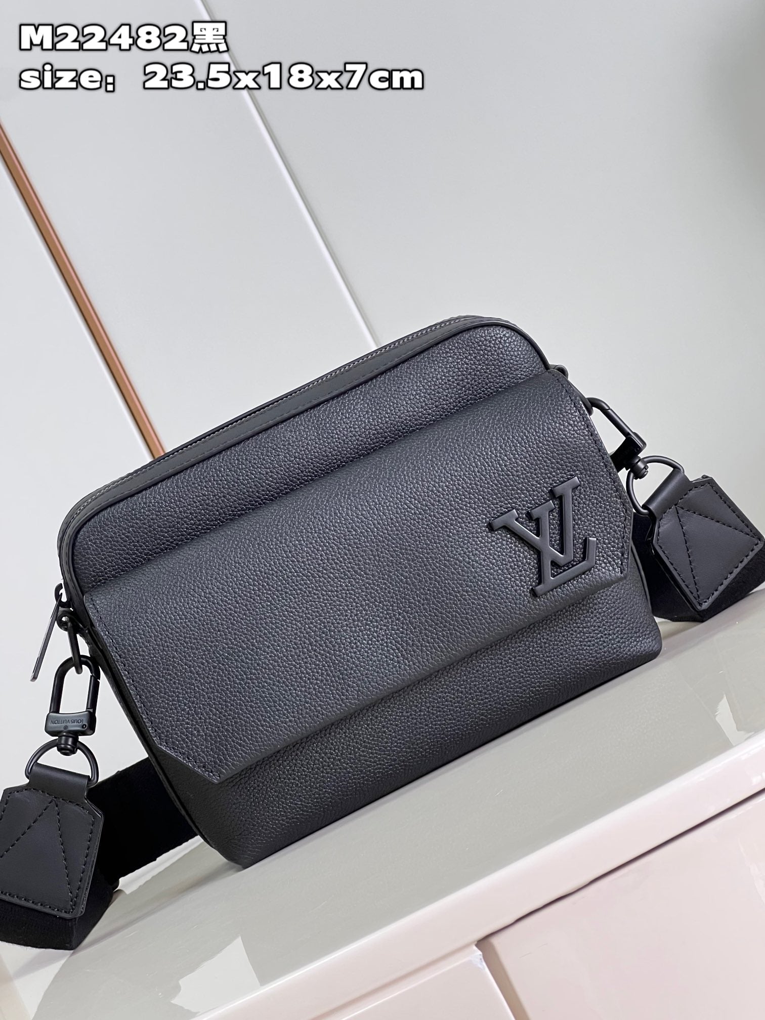 LuxluxHouse Best Quality Bags Louis Vuitton Men