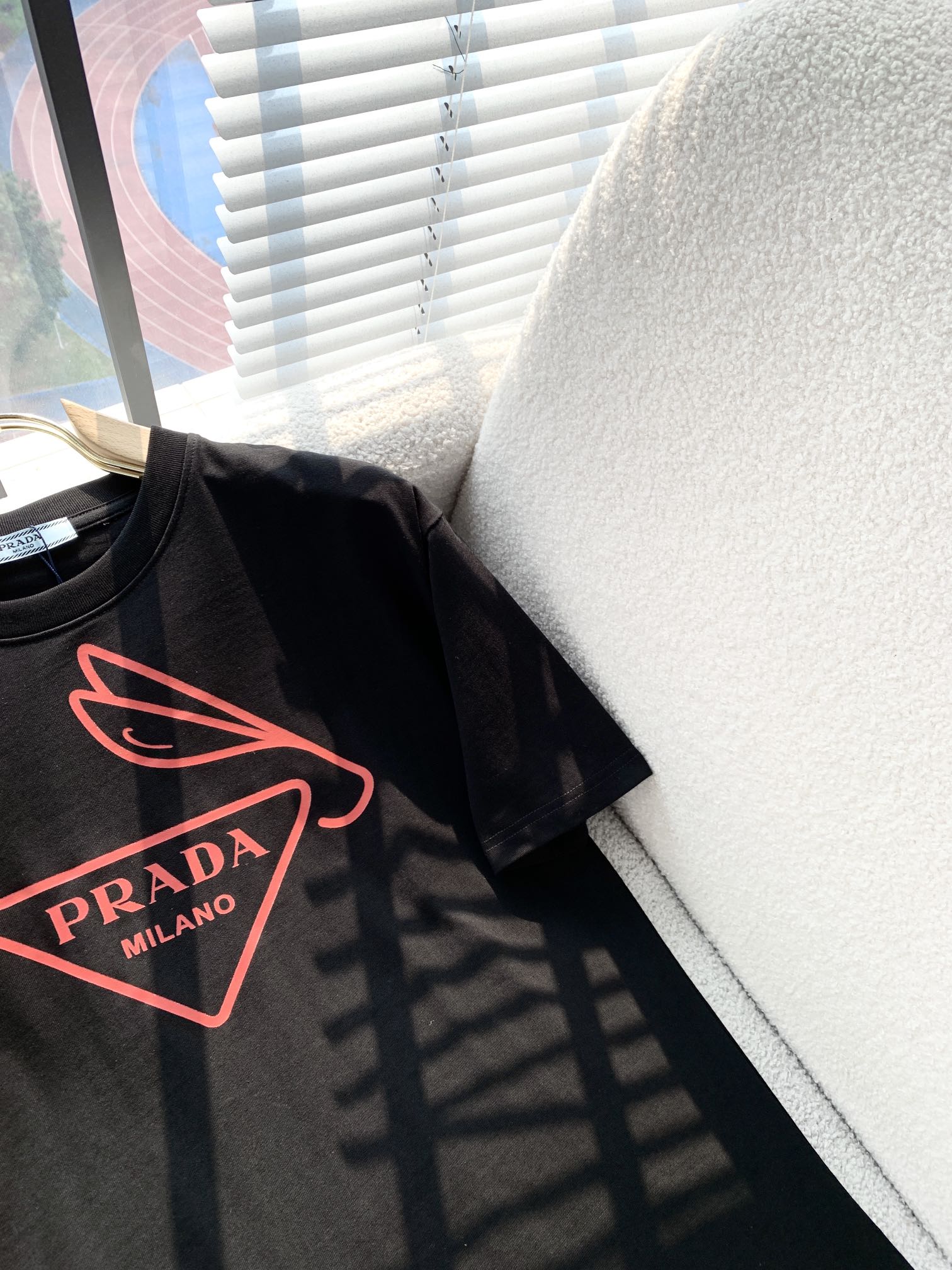 LuxluxHouse Best Quality Clothes T-shirt Prada