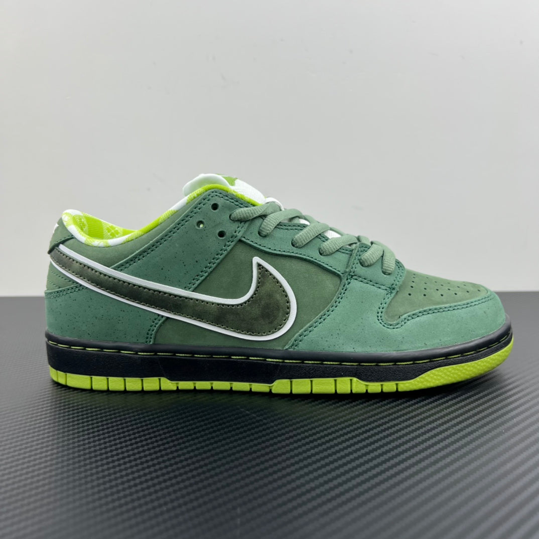 AY Batch-Concepts x NK SB Dunk Low "Green Lobster"