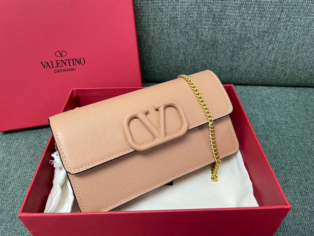 LuxluxHouse Best Quality Bags Valentino Women