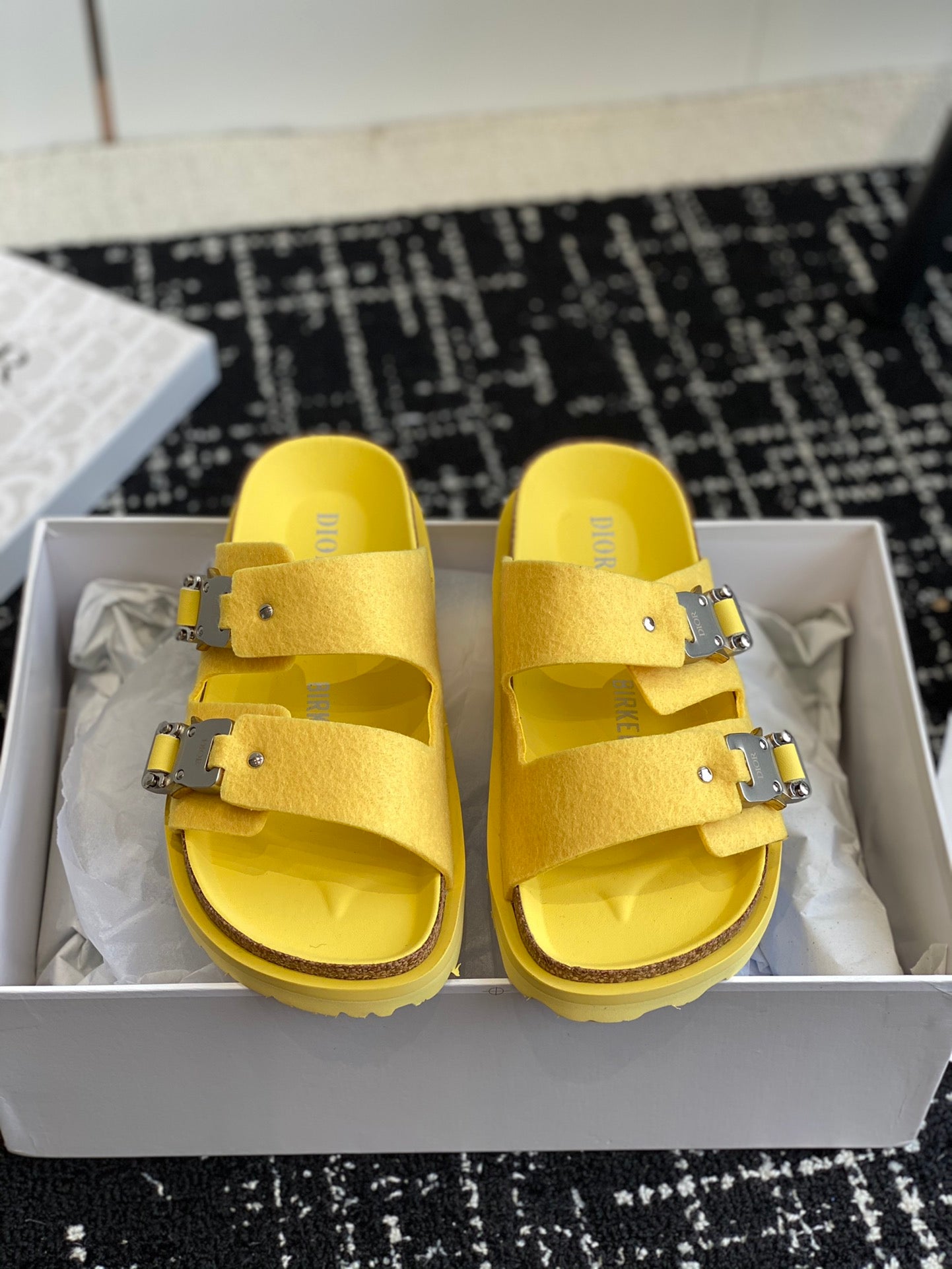 LuxluxHouse Best Quality Sandals Dior
