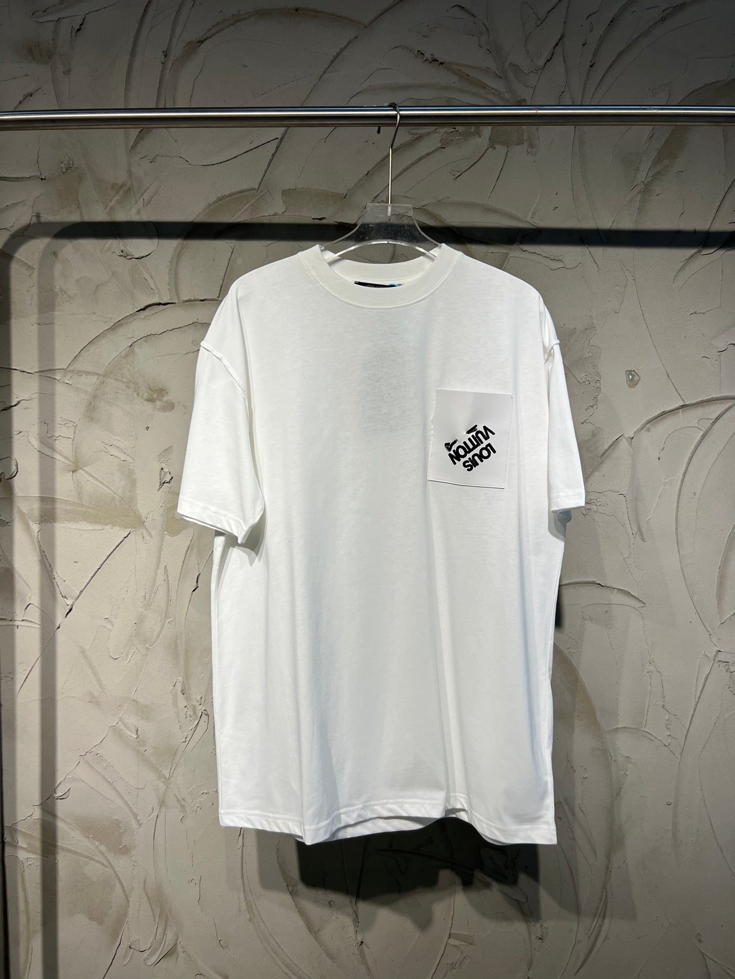 LuxluxHouse Louis Vuitton T-shirt NO.2