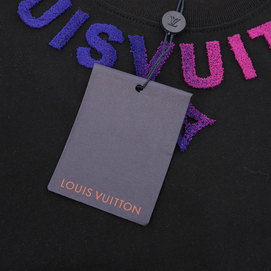 LuxluxHouse Best Quality Clothes T-shirt Louis Vuitton