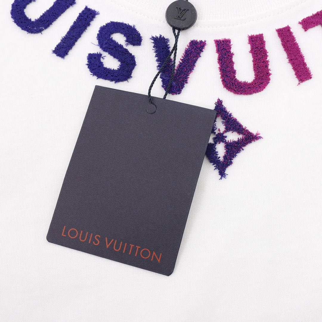 LuxluxHouse Best Quality Clothes T-shirt Louis Vuitton