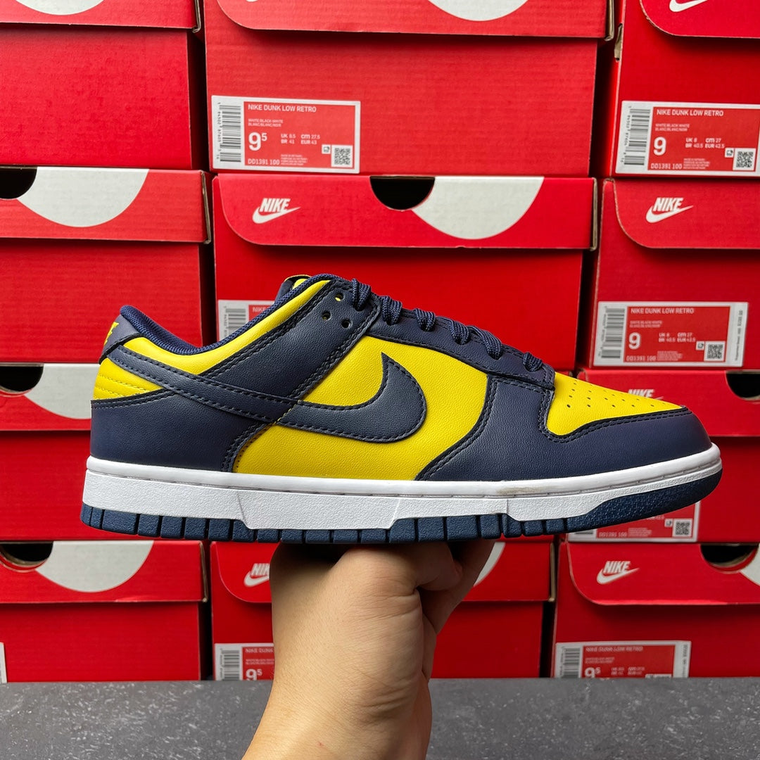 G Batch-Nike Dunk Low “Varsity Maize”