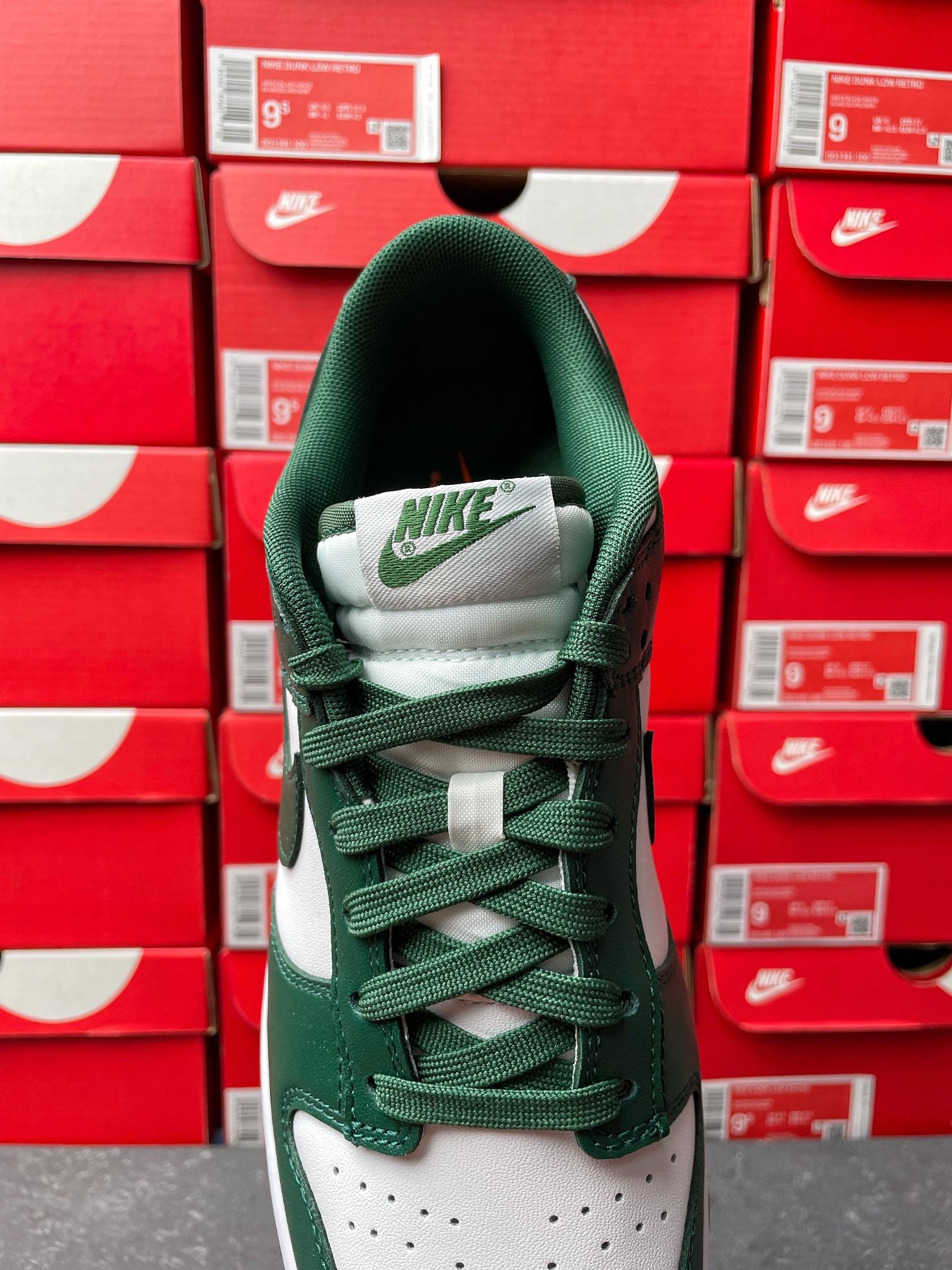 G Batch-Nike Dunk Low “Varsity Green”