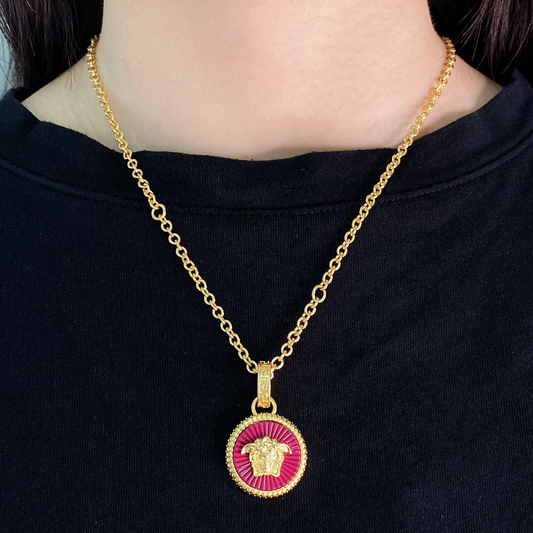 LuxluxHouse Best Quality Accessories Versace