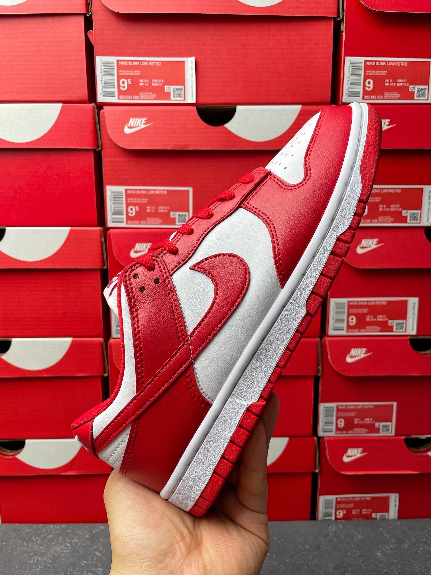 G Batch-Nike Dunk Low “University Red”