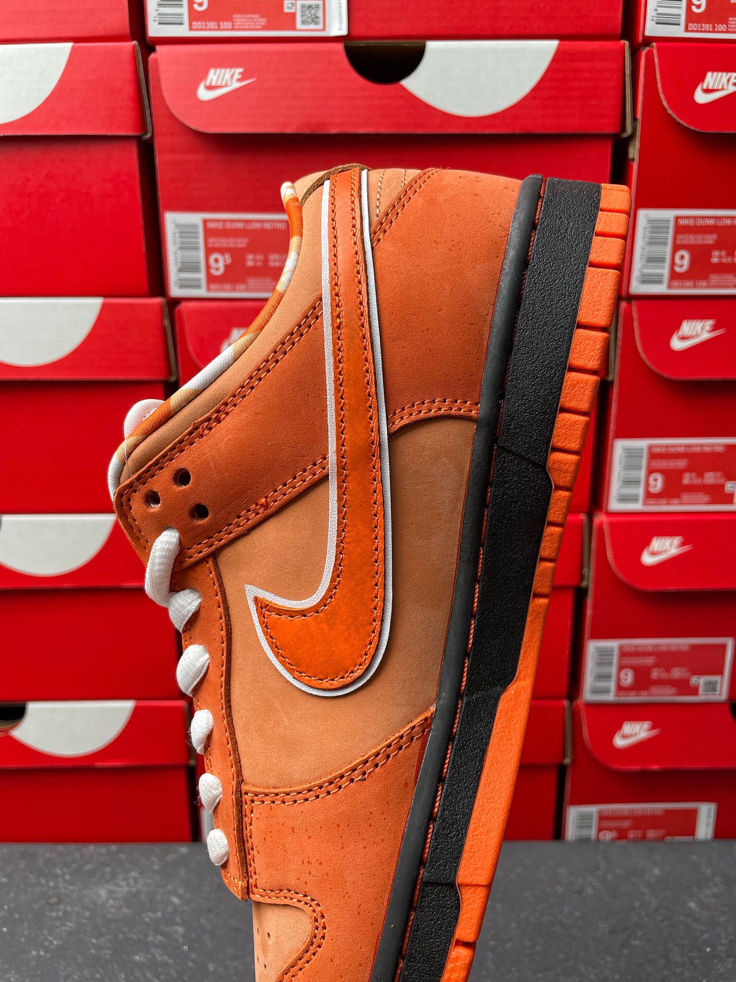 S2 Batch-Concepts x NK SB Dunk Low "Orange Lobster"