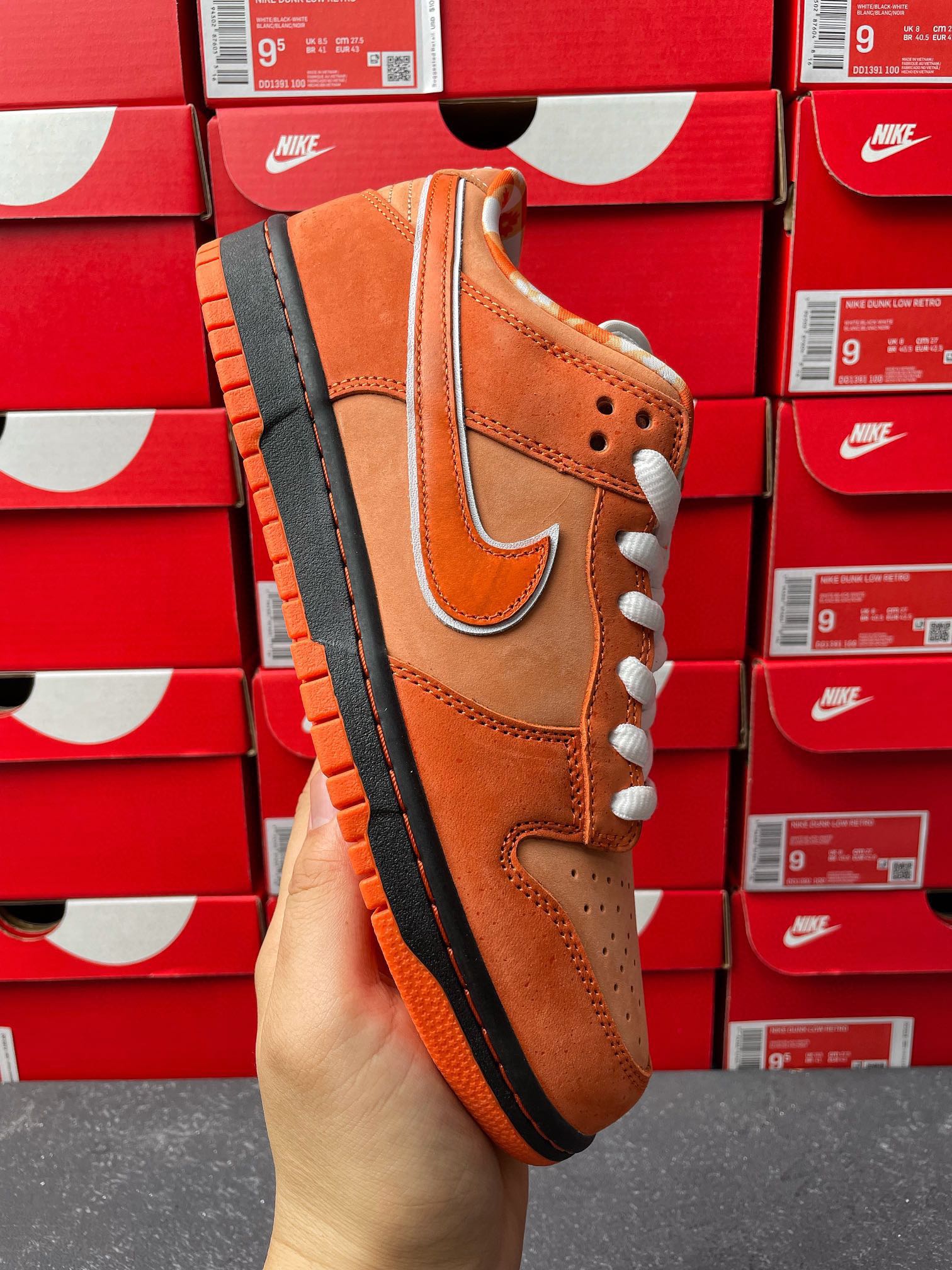 S2 Batch-Concepts x NK SB Dunk Low "Orange Lobster"