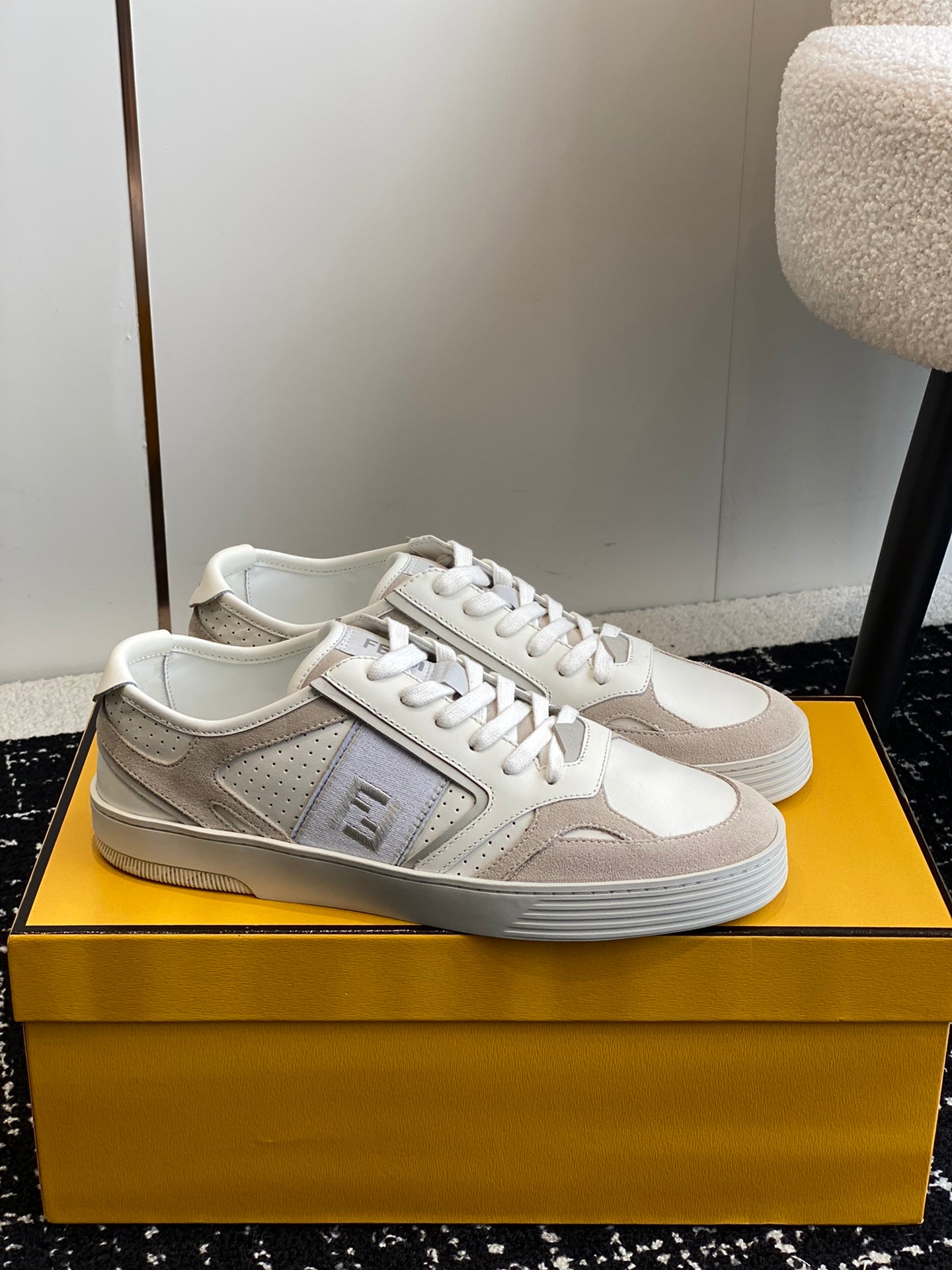 LuxluxHouse Best Quality Shoes Fendi